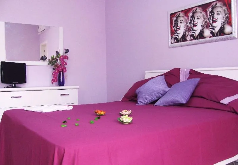 Photo of the whole room in Ibiscus B&B