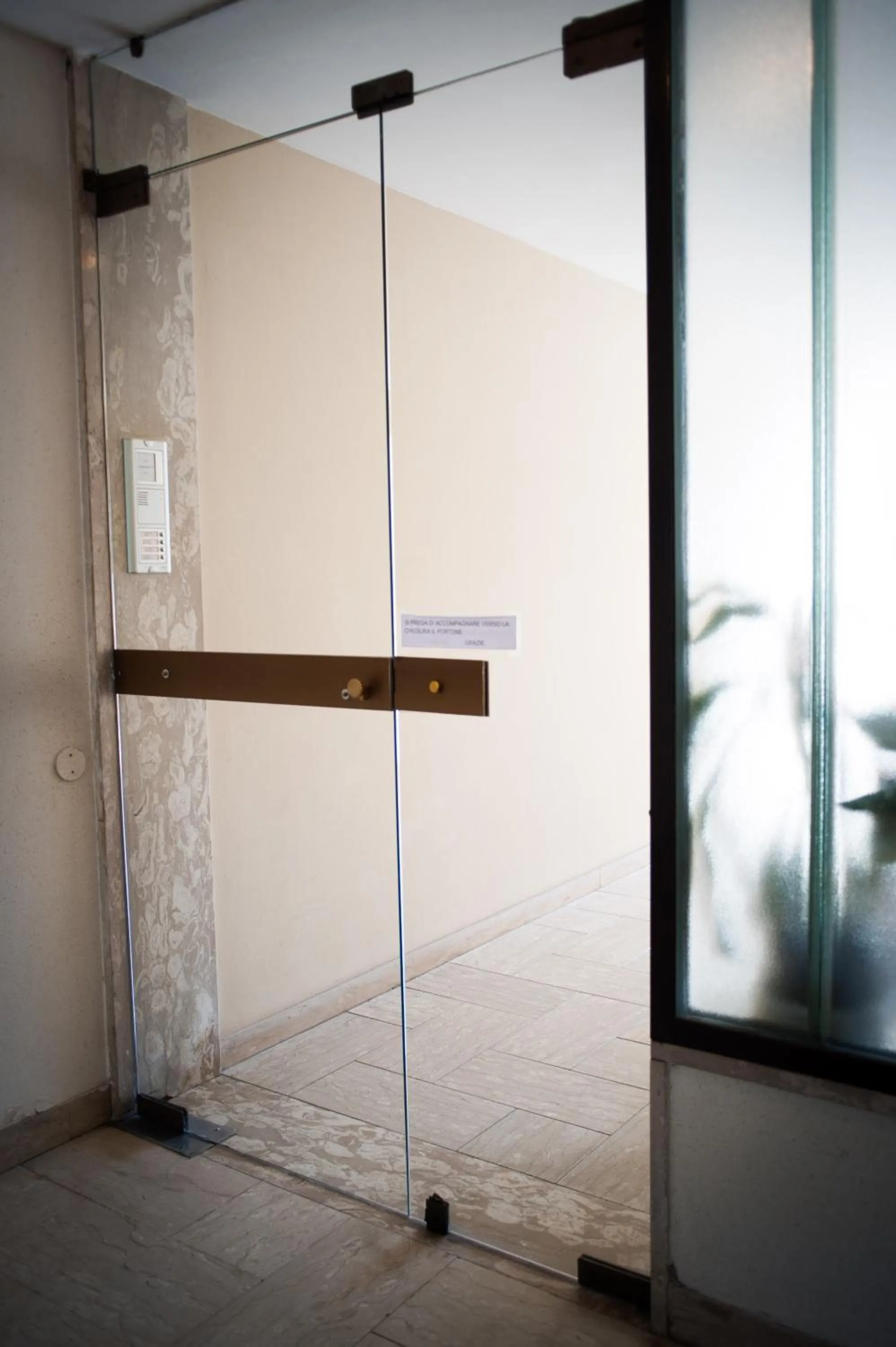 Property building in Casa Papapietro