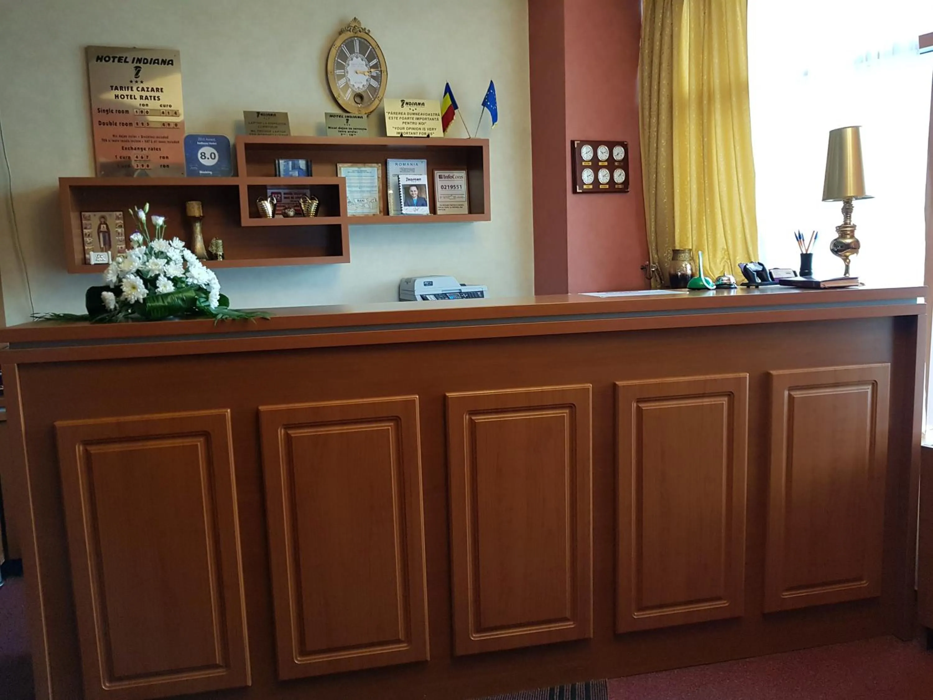 Lobby or reception in Indiana Hotel