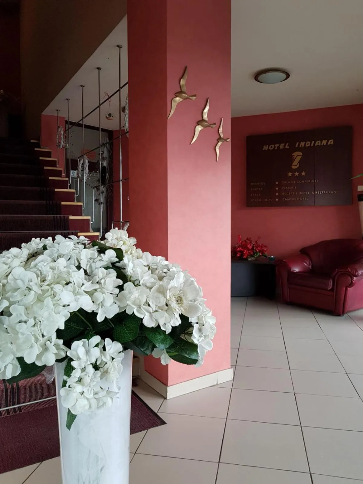 Lobby or reception in Indiana Hotel