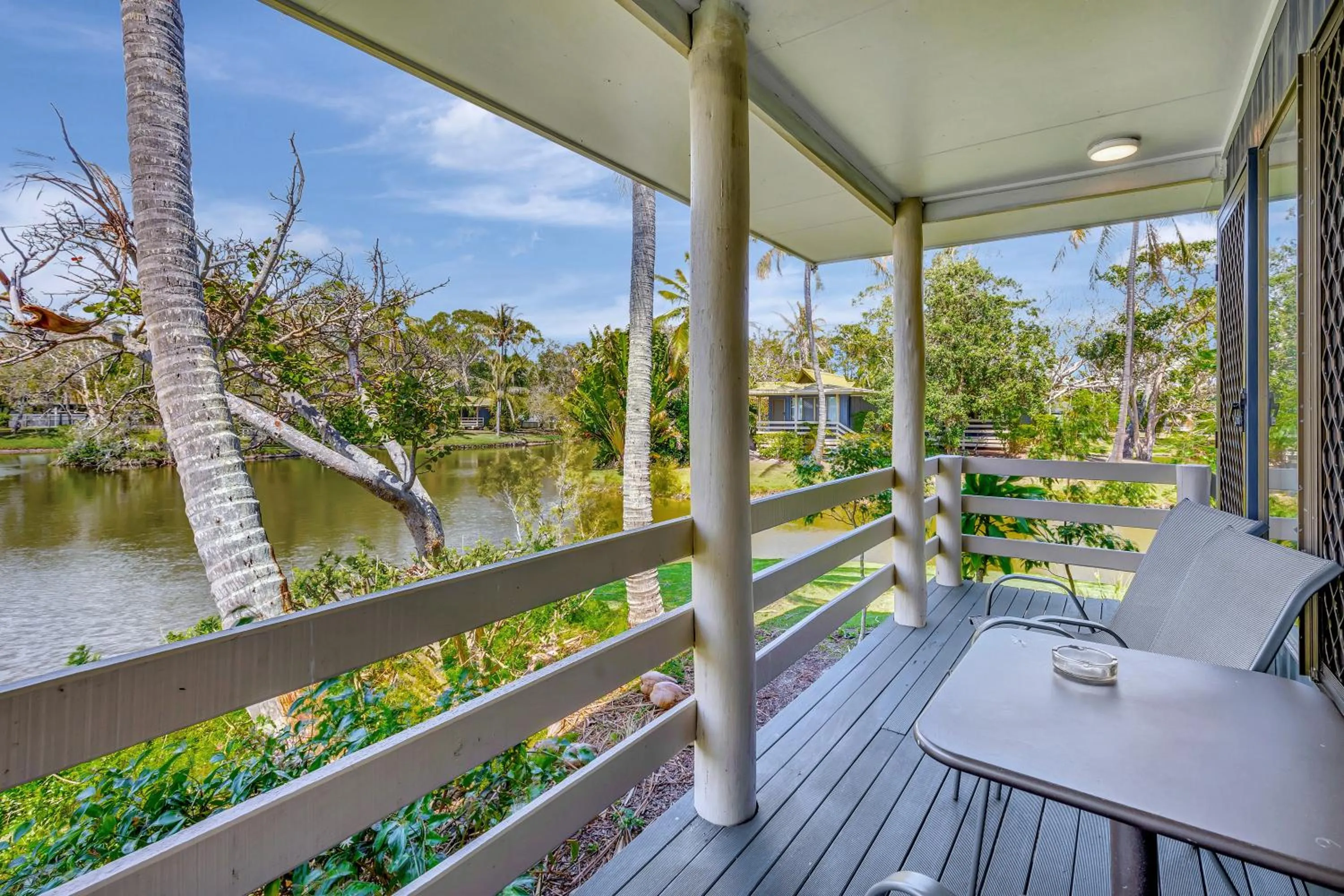 Balcony/Terrace in Sanctuary Lakes Fauna Retreat