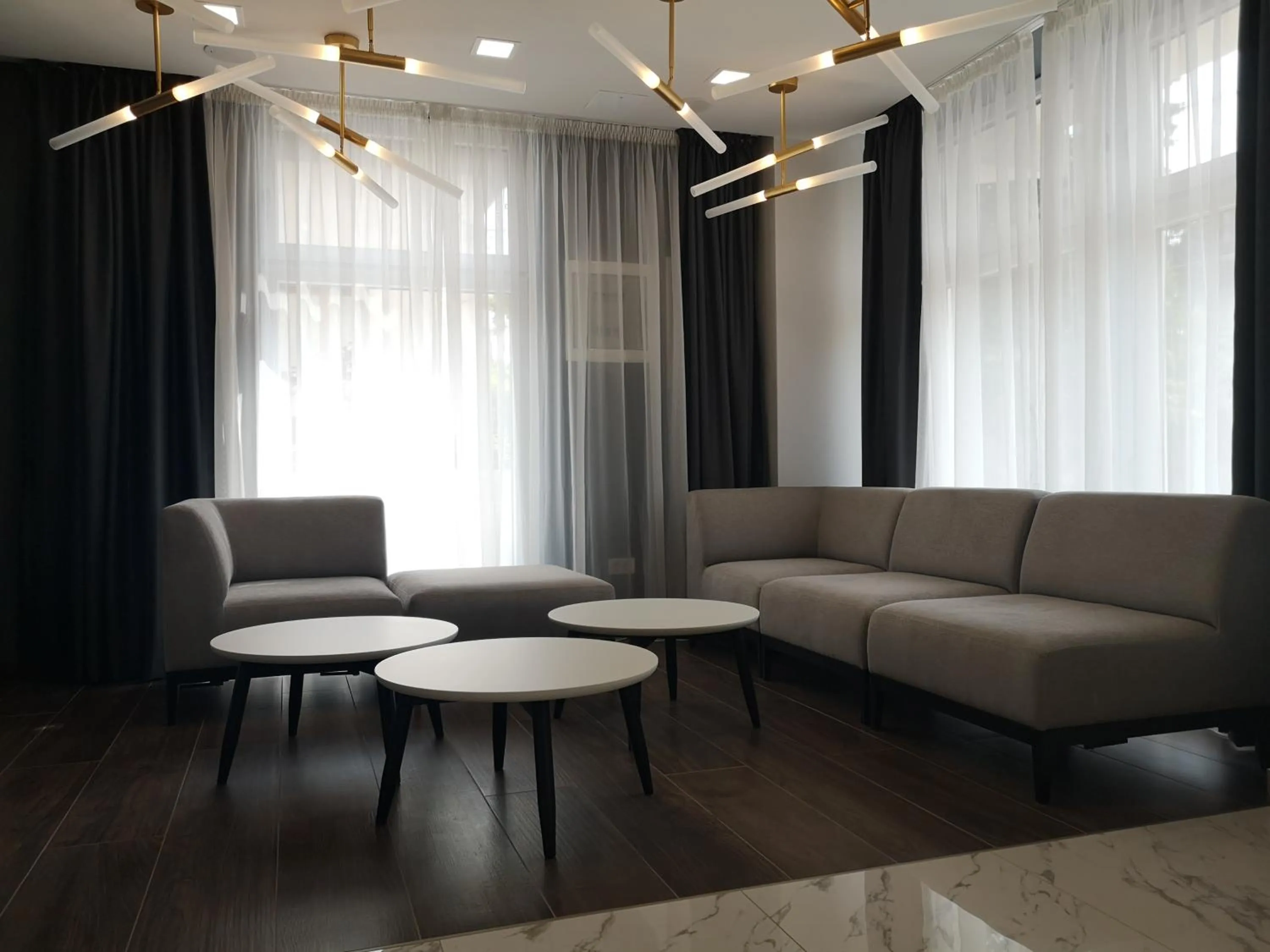 Communal lounge/ TV room in Hotel Silva