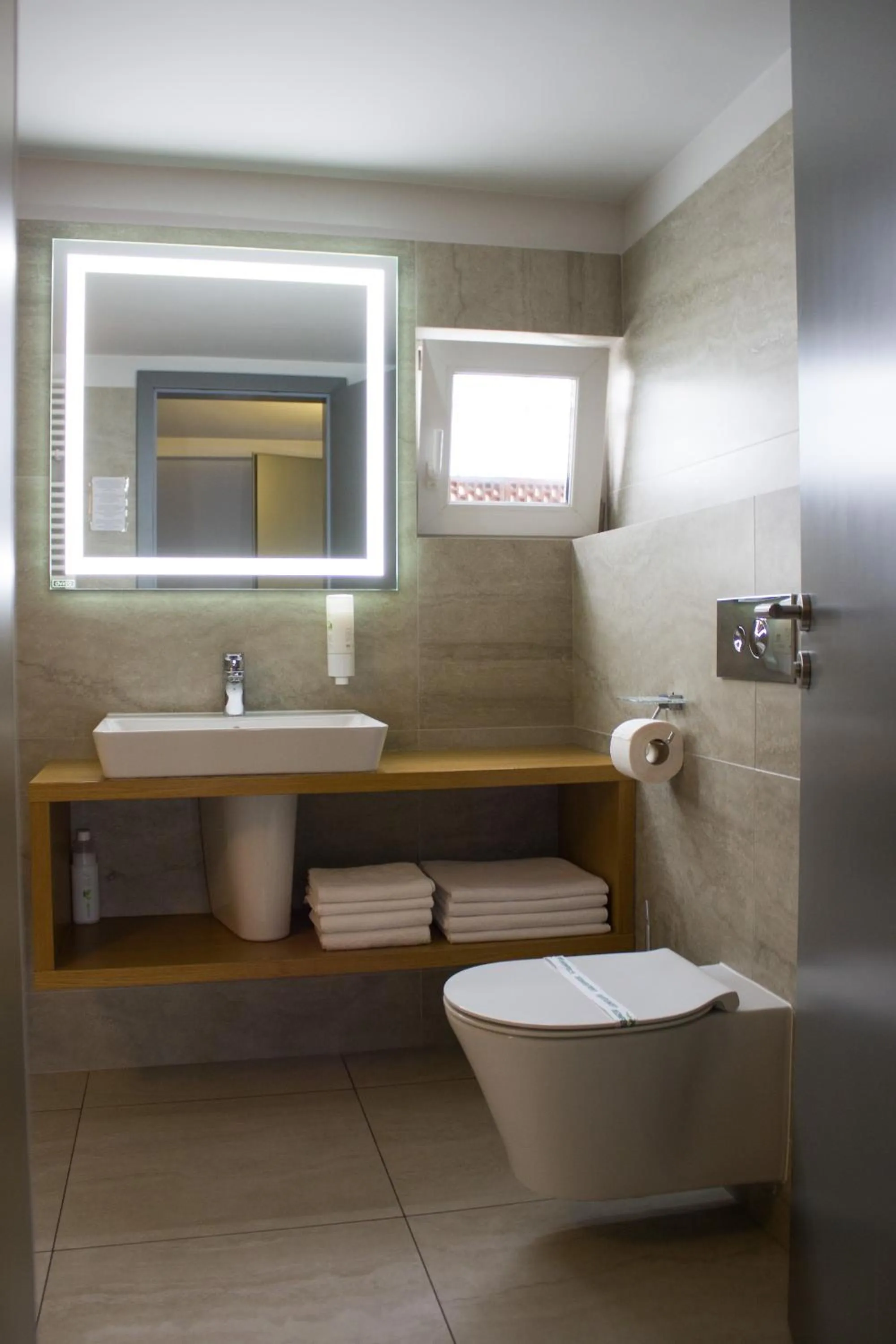 Toilet in Hotel Silva