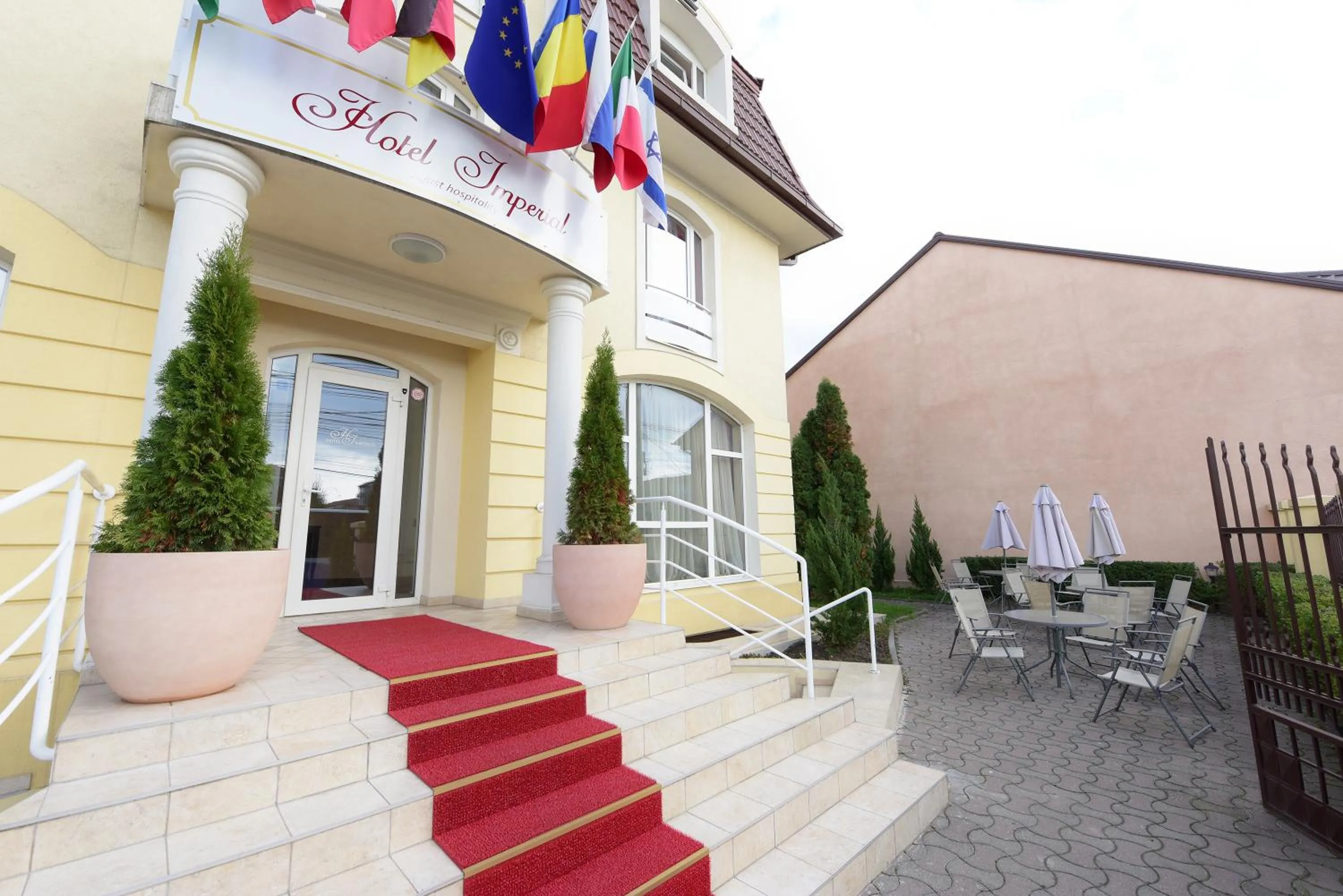 Facade/entrance in Hotel Imperial