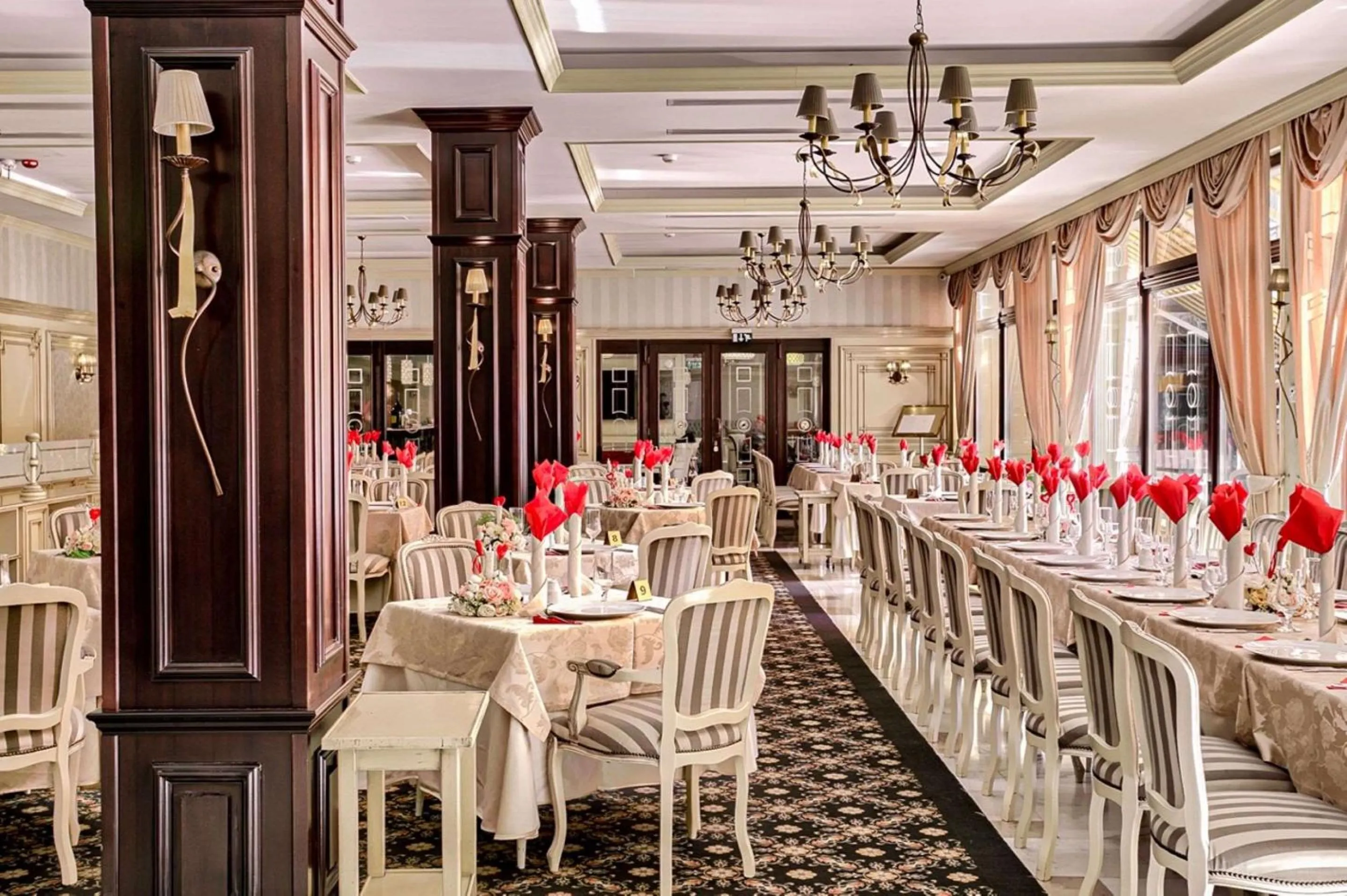 Restaurant/places to eat in Best Western Central Hotel