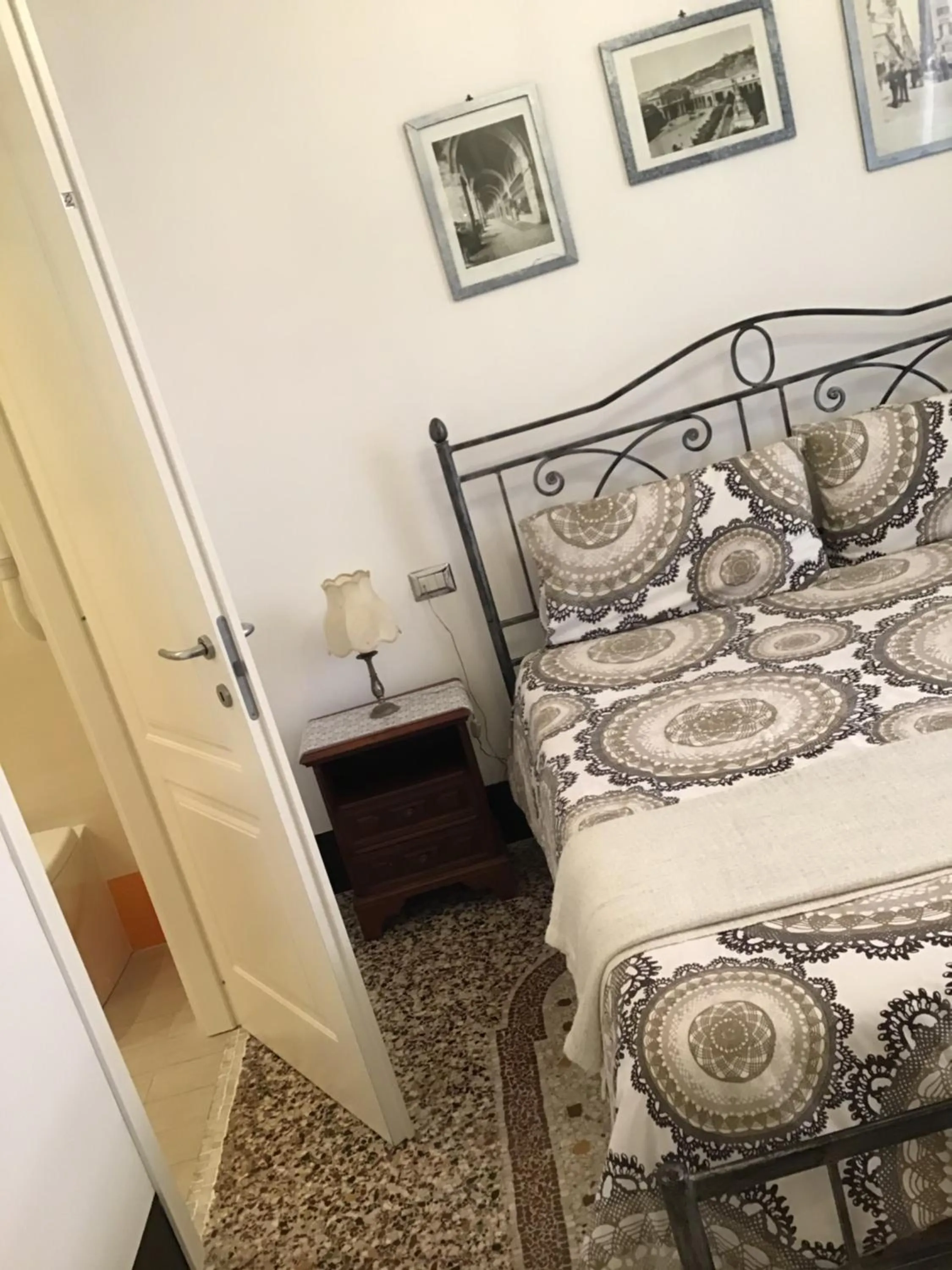 Photo of the whole room, Bed in B&B Lercari