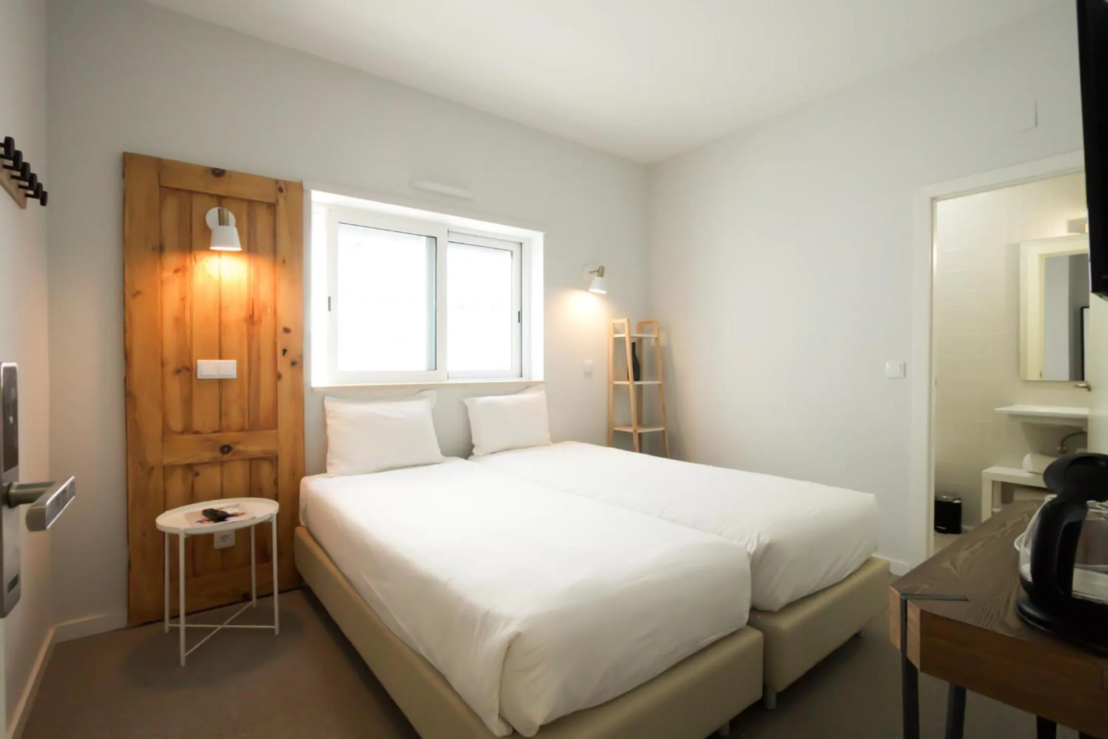 Bedroom, Bed in PTM DownTown Hostel&Suites