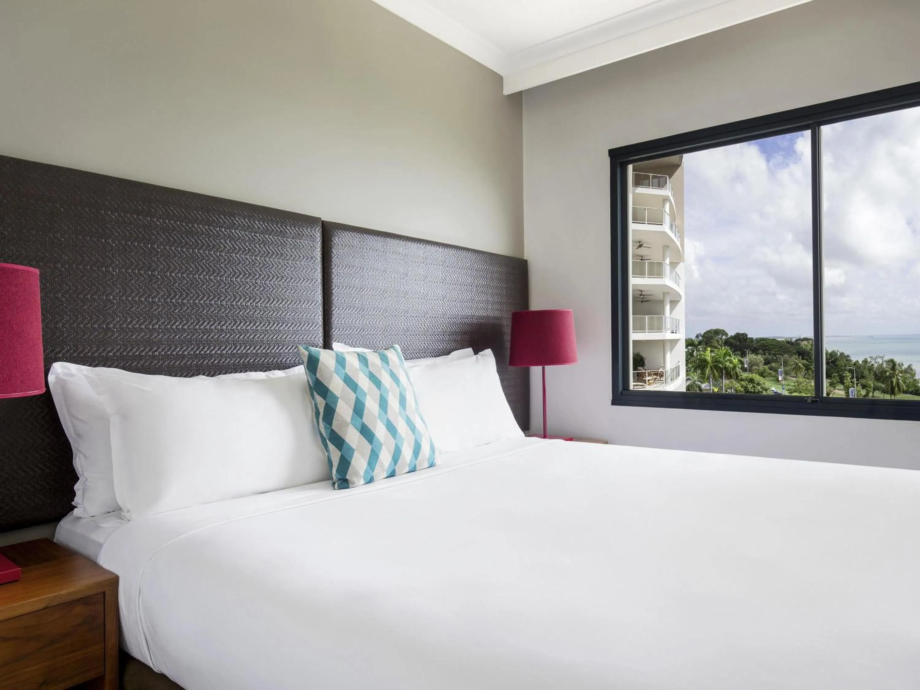 Bedroom, Bed in Mantra on The Esplanade
