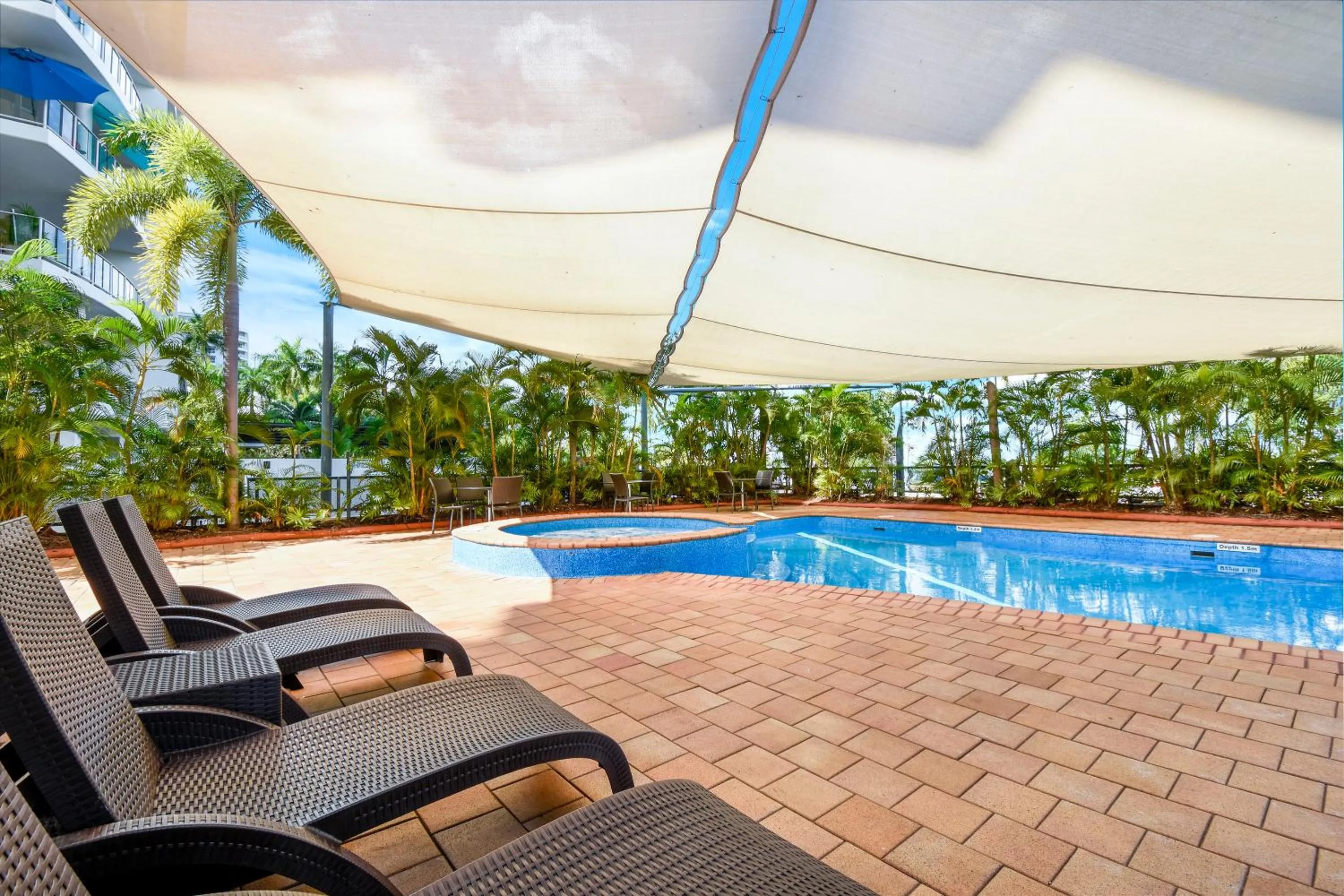 Swimming pool in Mantra on The Esplanade
