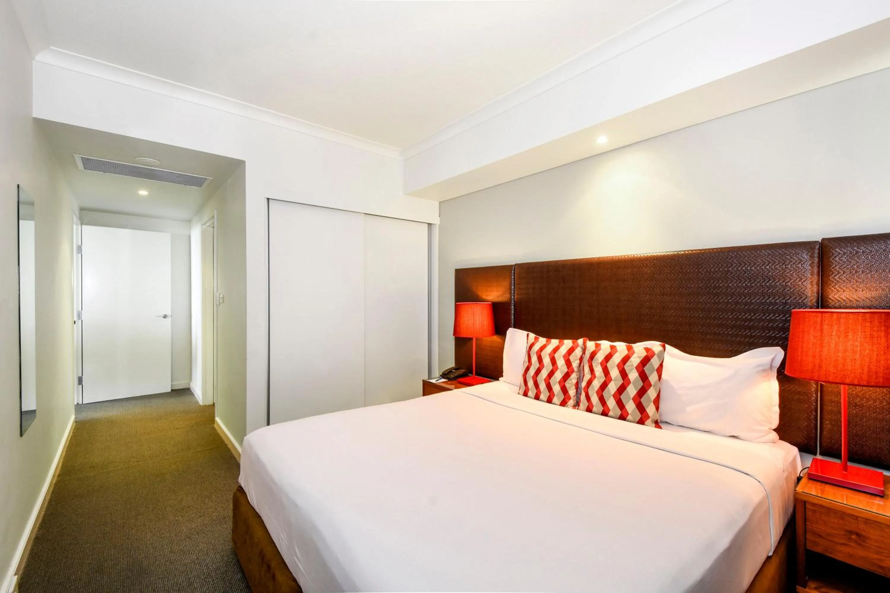 Bedroom, Bed in Mantra on The Esplanade