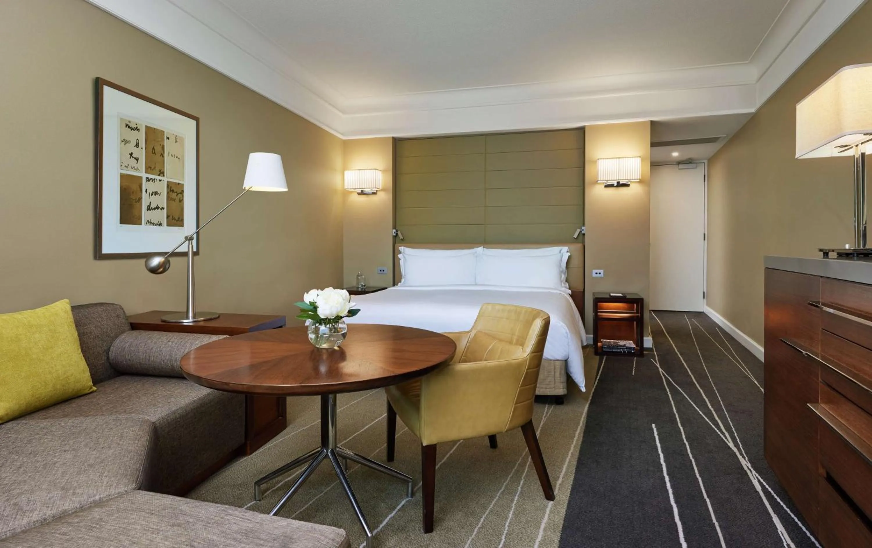 Bedroom, Bed in Grand Hyatt Melbourne