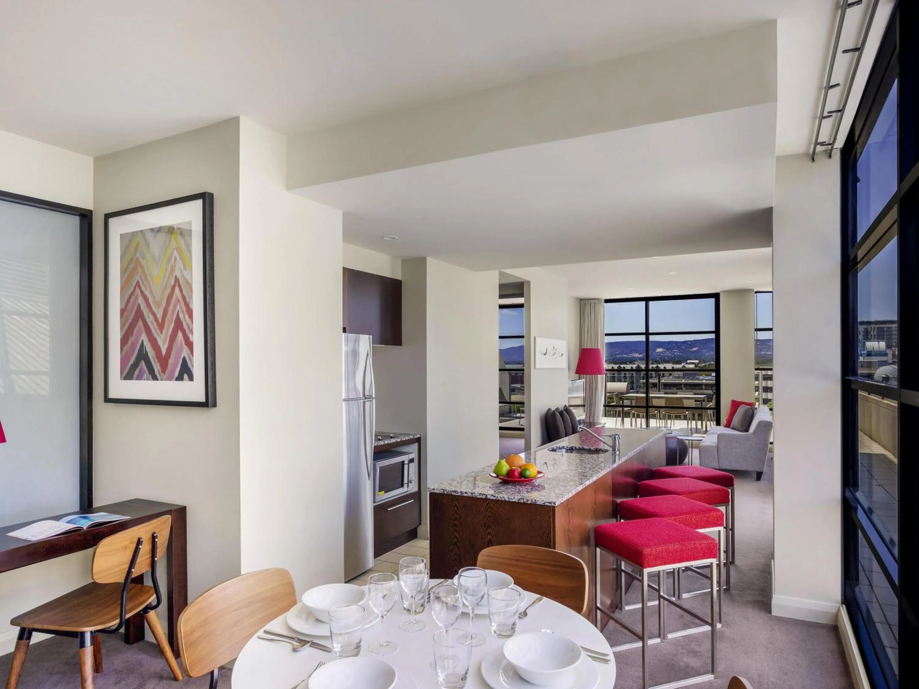 Property building in Mantra Hindmarsh Square