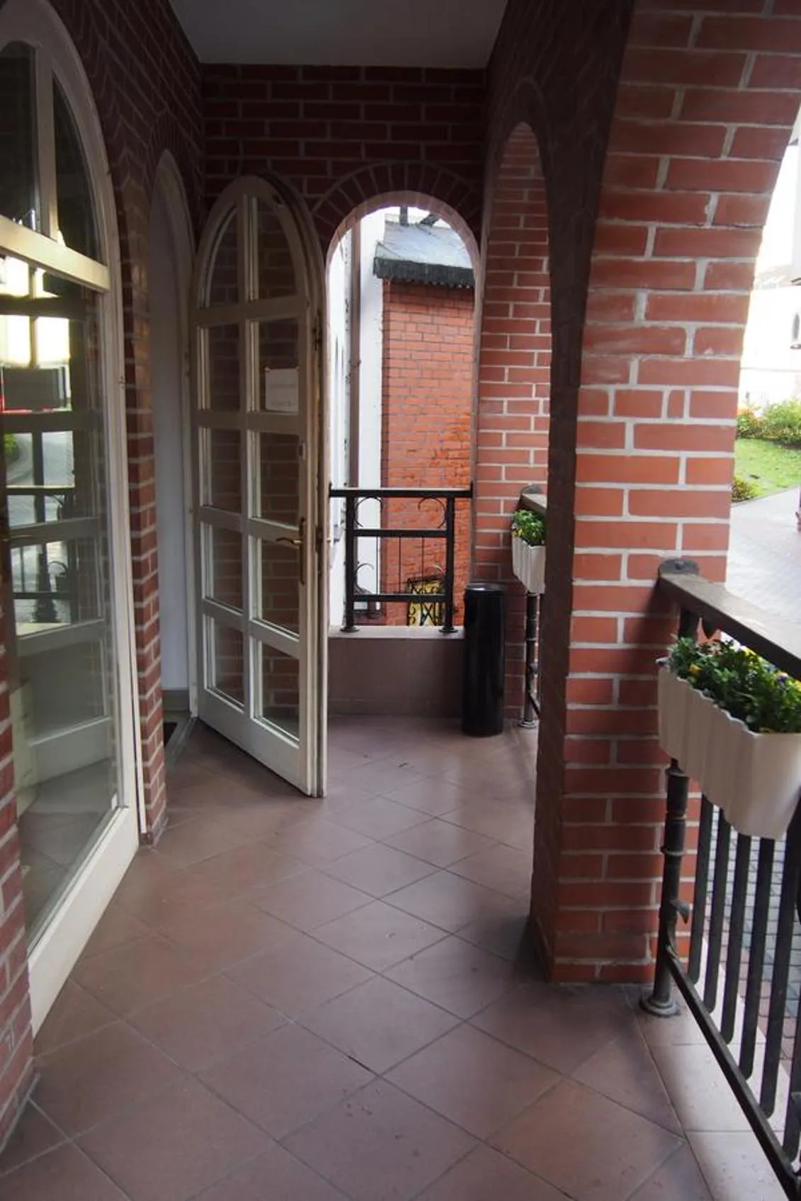 Facade/entrance in Kamienica Górna 7