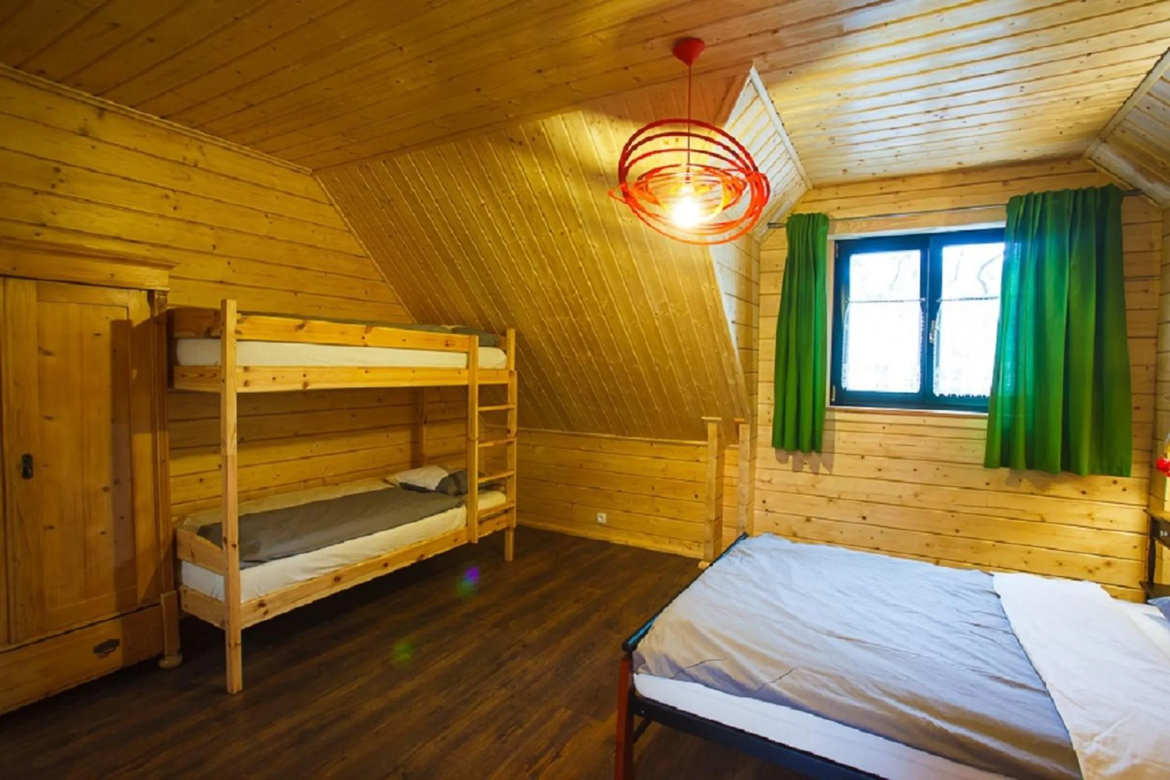 Bed in Dom Bratek