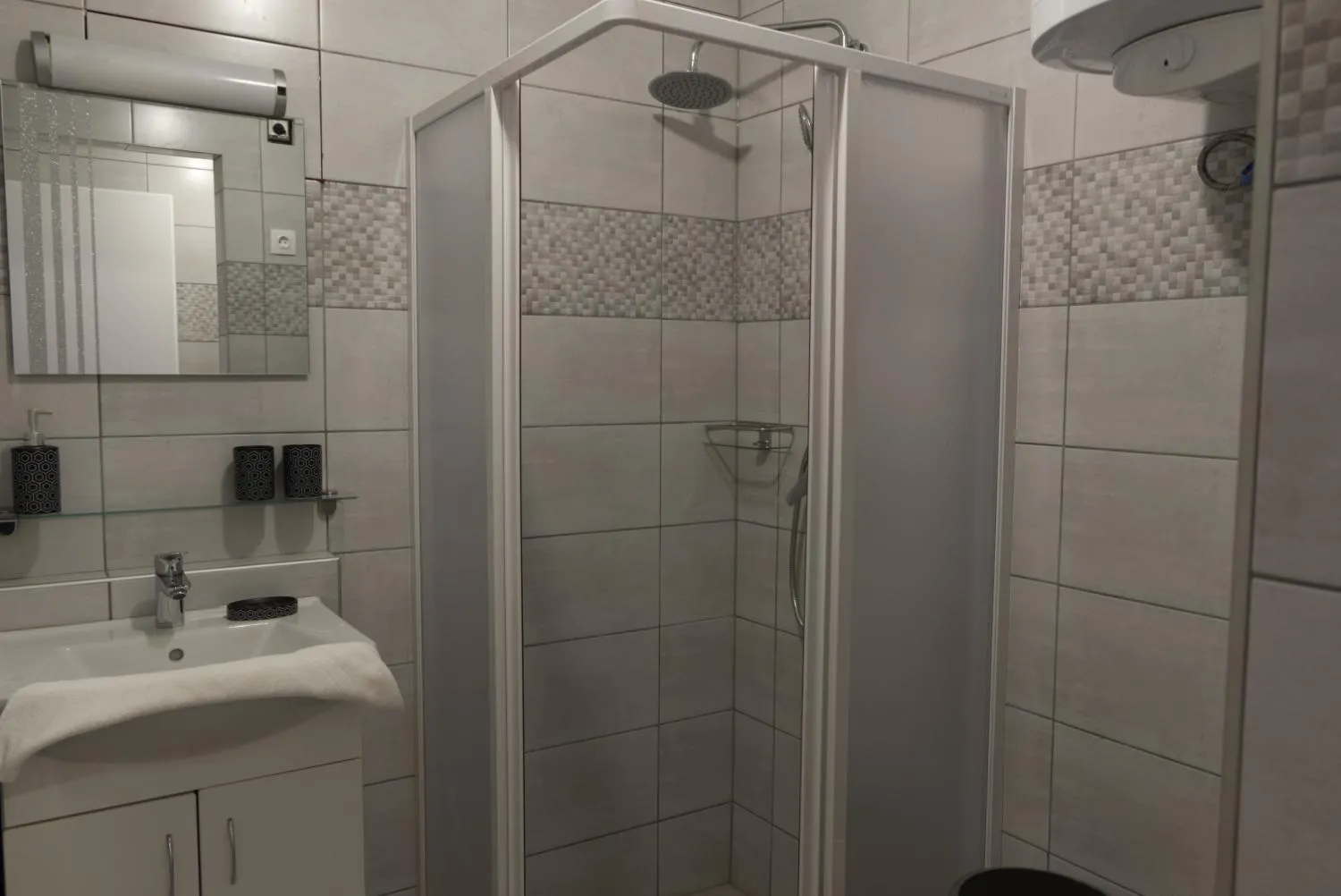 Bathroom in Gabriella Panzió