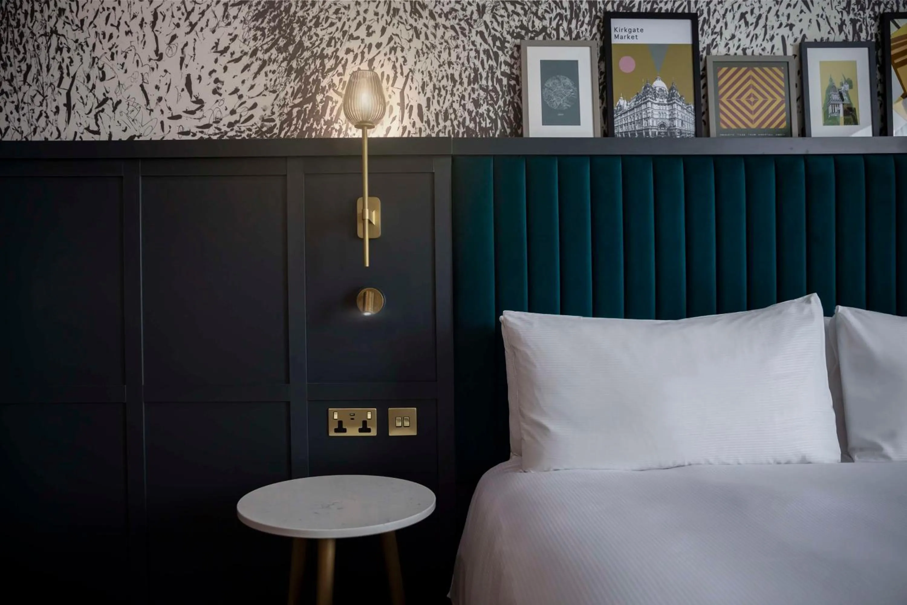 Bed in DoubleTree by Hilton Leeds