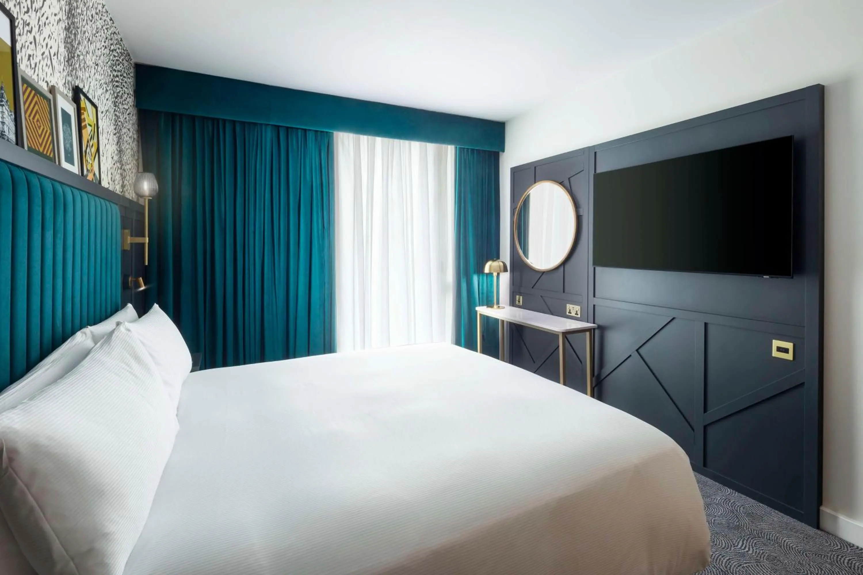 Bed in DoubleTree by Hilton Leeds