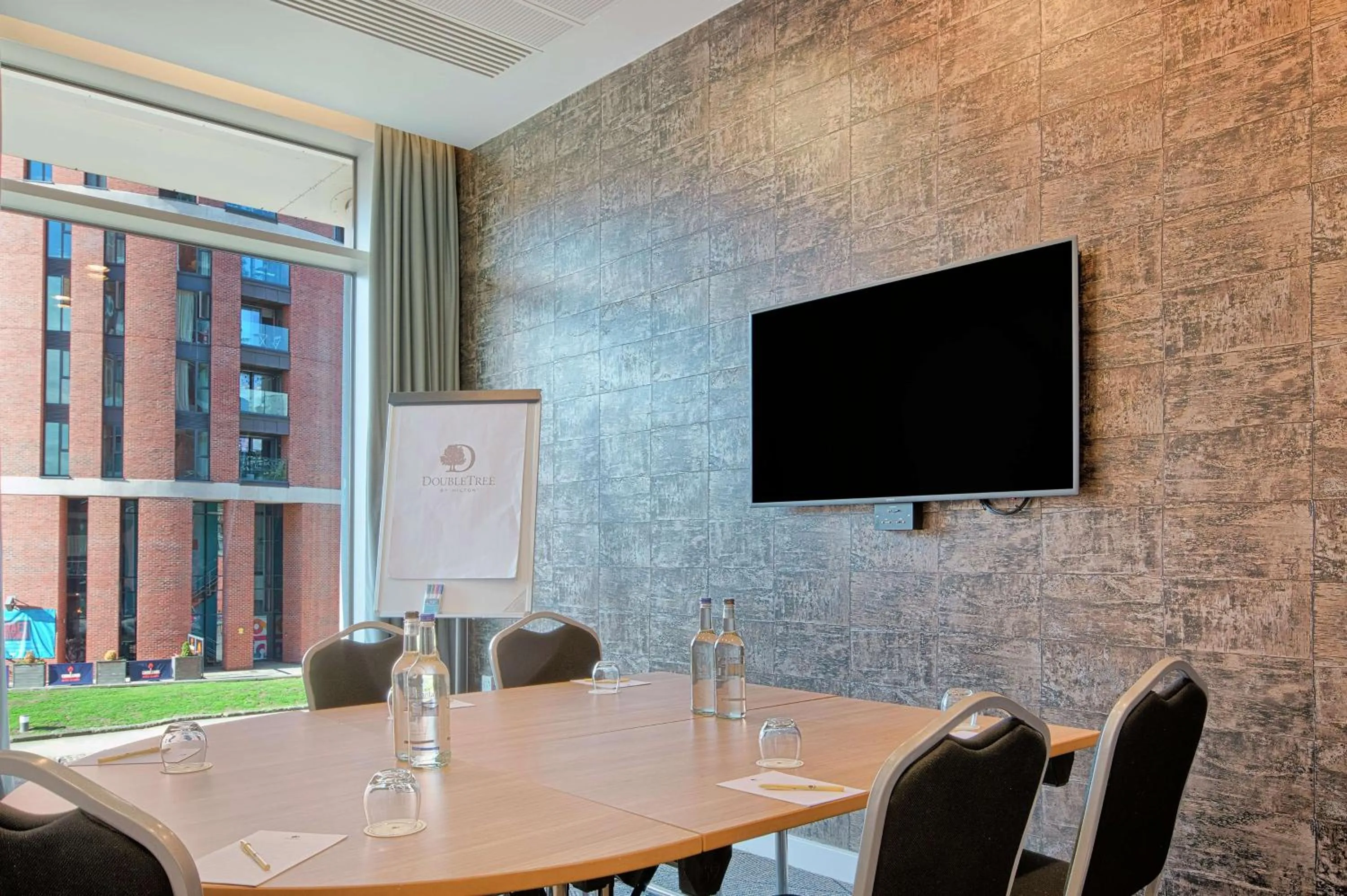 Meeting/conference room in DoubleTree by Hilton Leeds