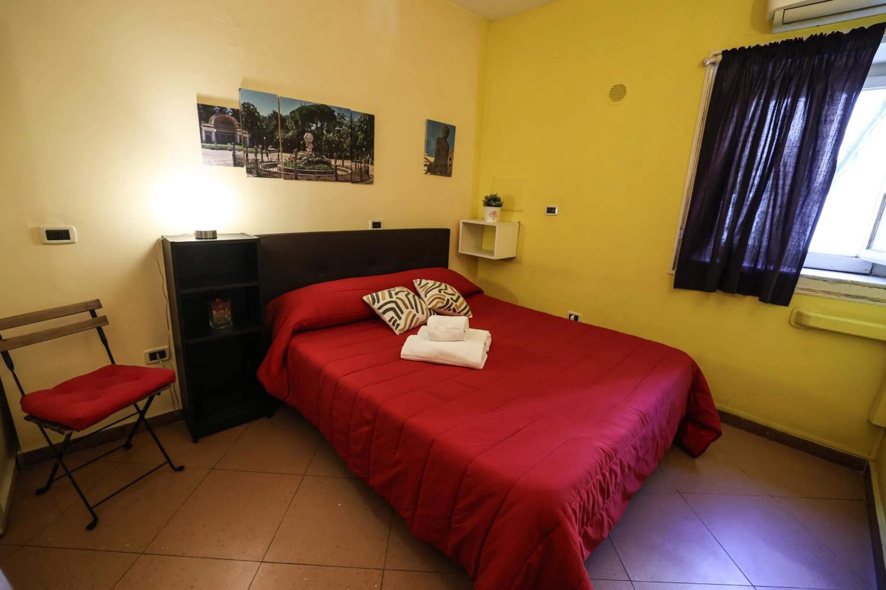 Photo of the whole room, Bed in Antica Dimora