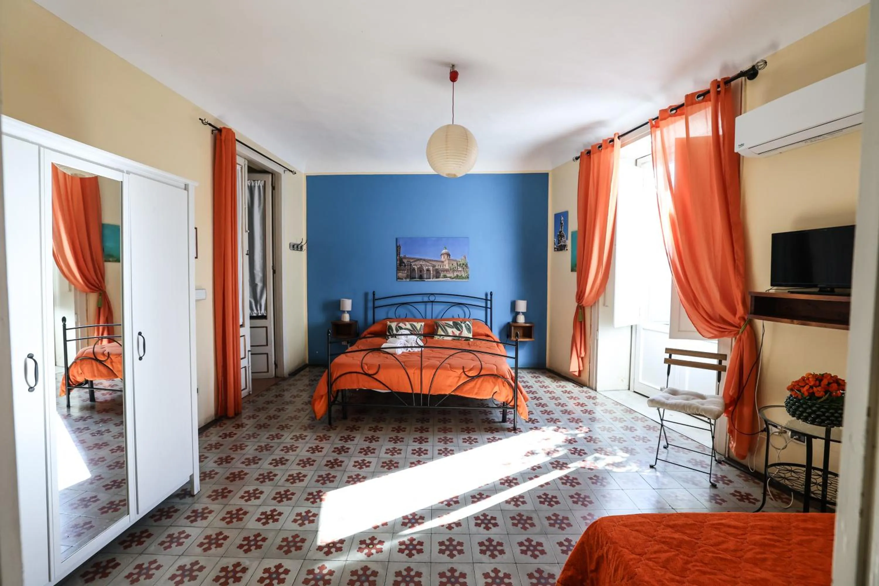 Photo of the whole room, Bed in Antica Dimora