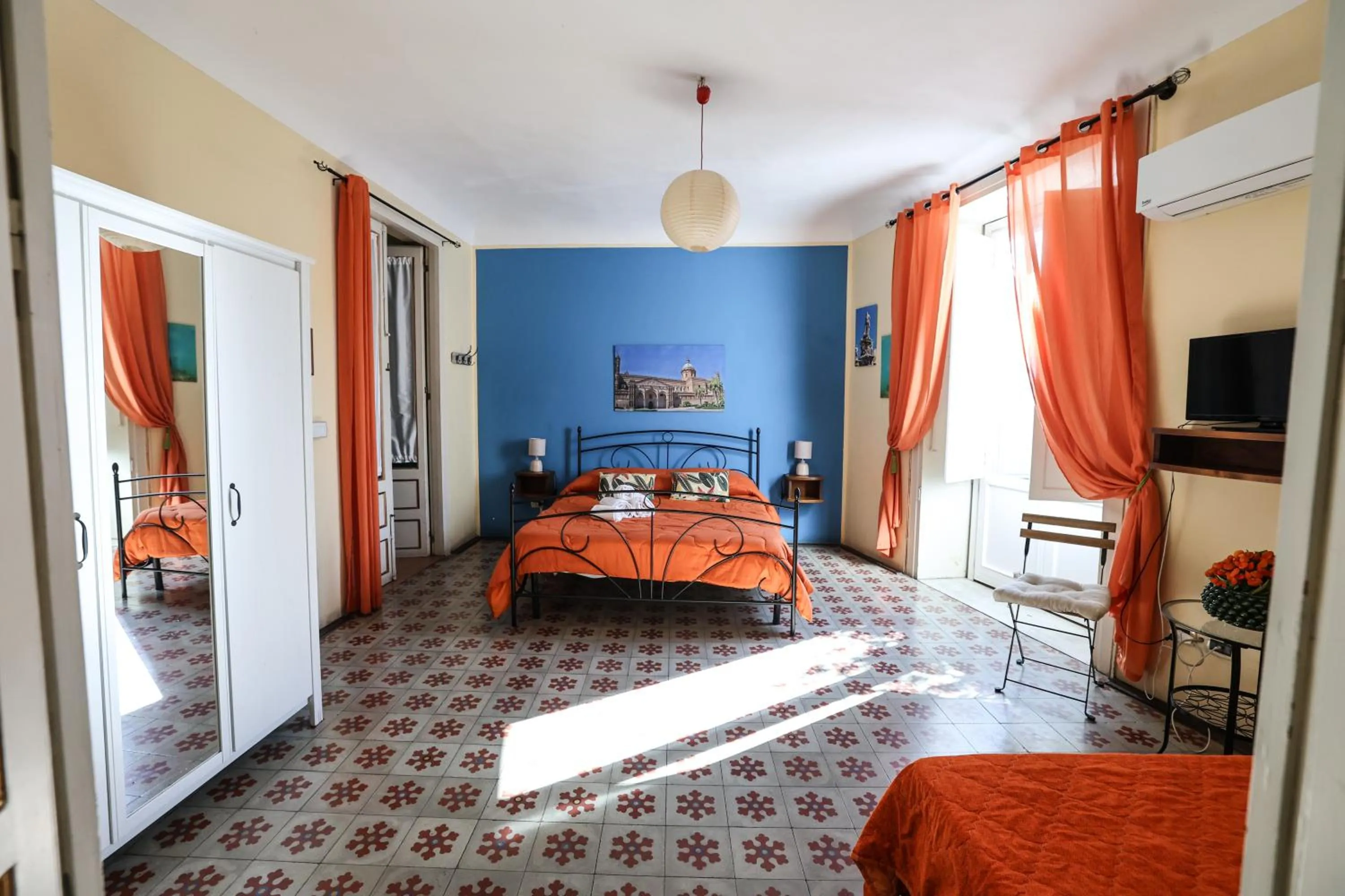 Photo of the whole room, Bed in Antica Dimora