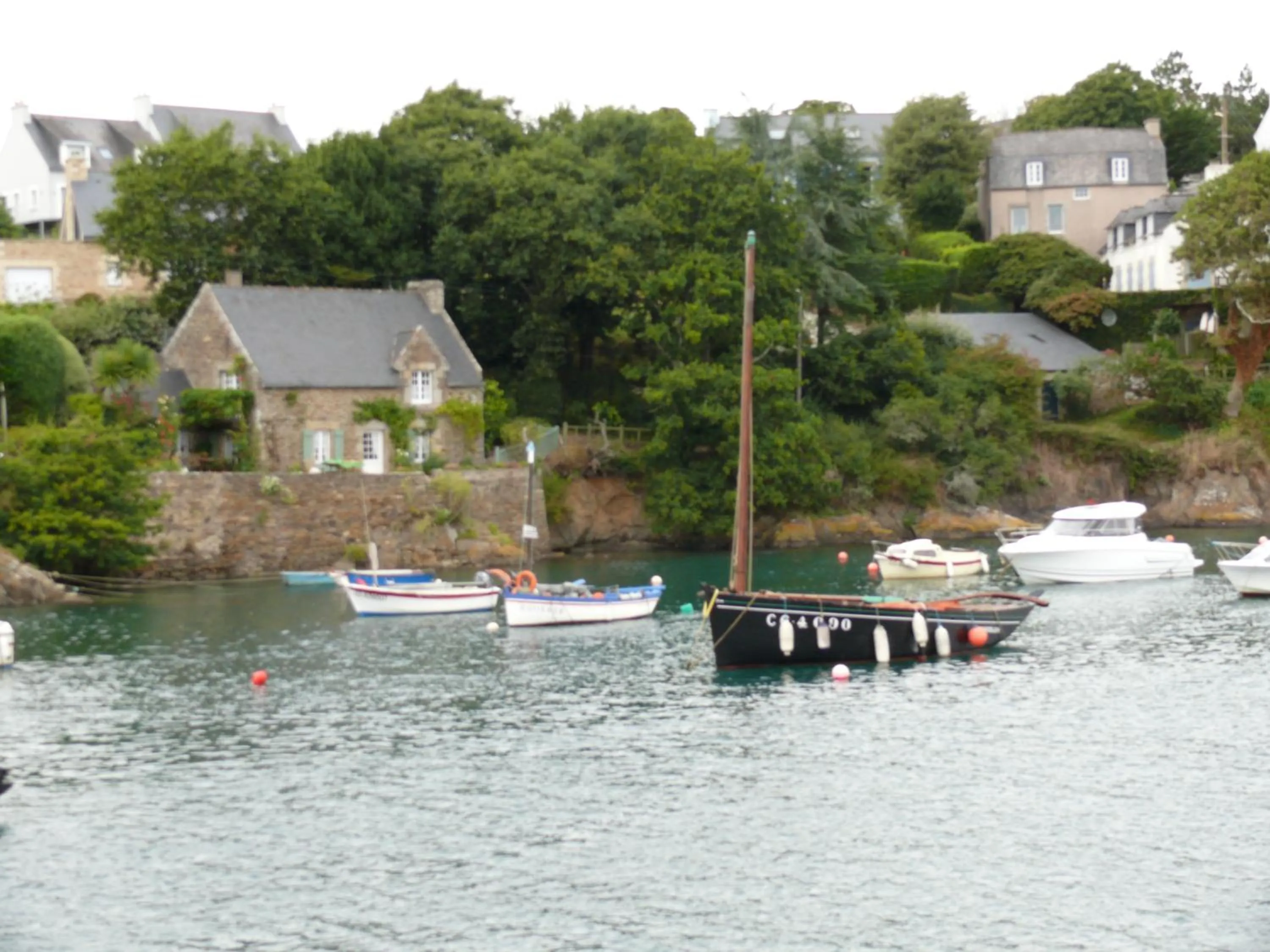 Nearby landmark in Entre Mer et Rivière