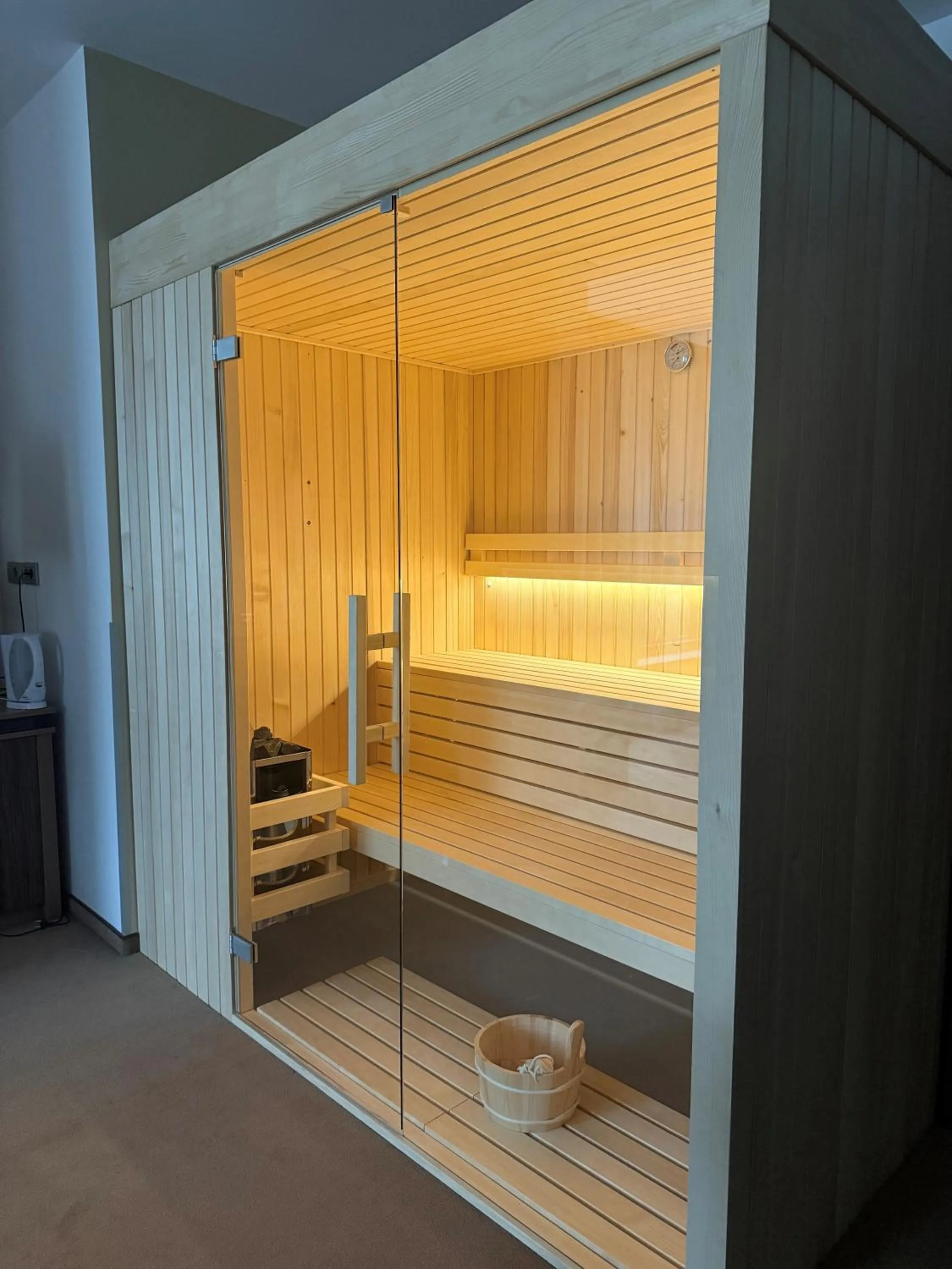 Sauna, Bed in Hotel Kras