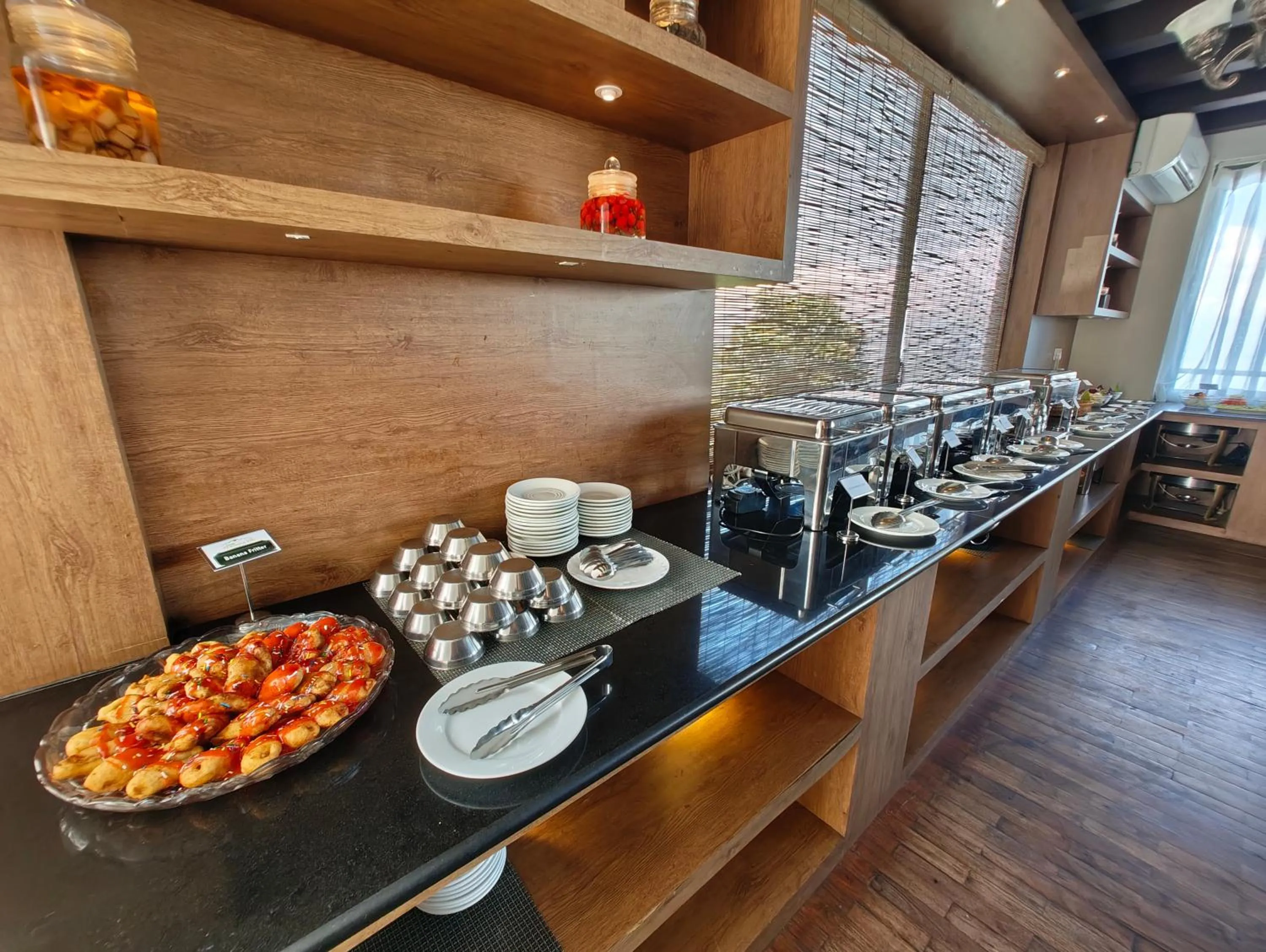 Food and drinks in Hotel Himalayan Villa - Nagarkot