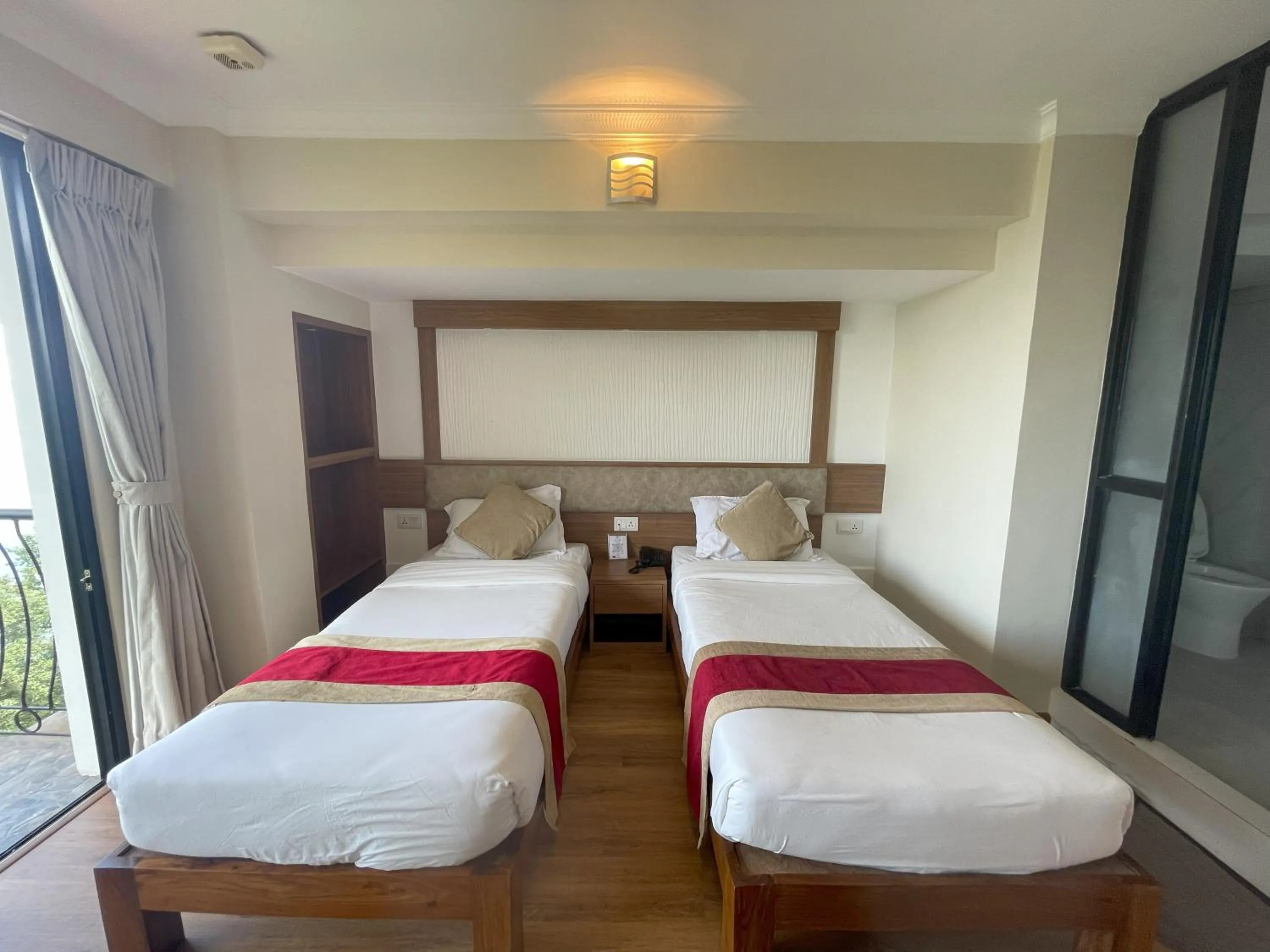 Bedroom, Bed in Hotel Himalayan Villa - Nagarkot