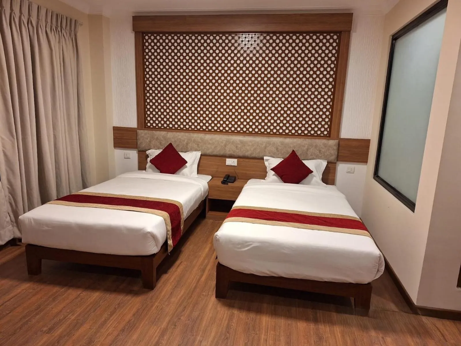 Bed in Hotel Himalayan Villa - Nagarkot
