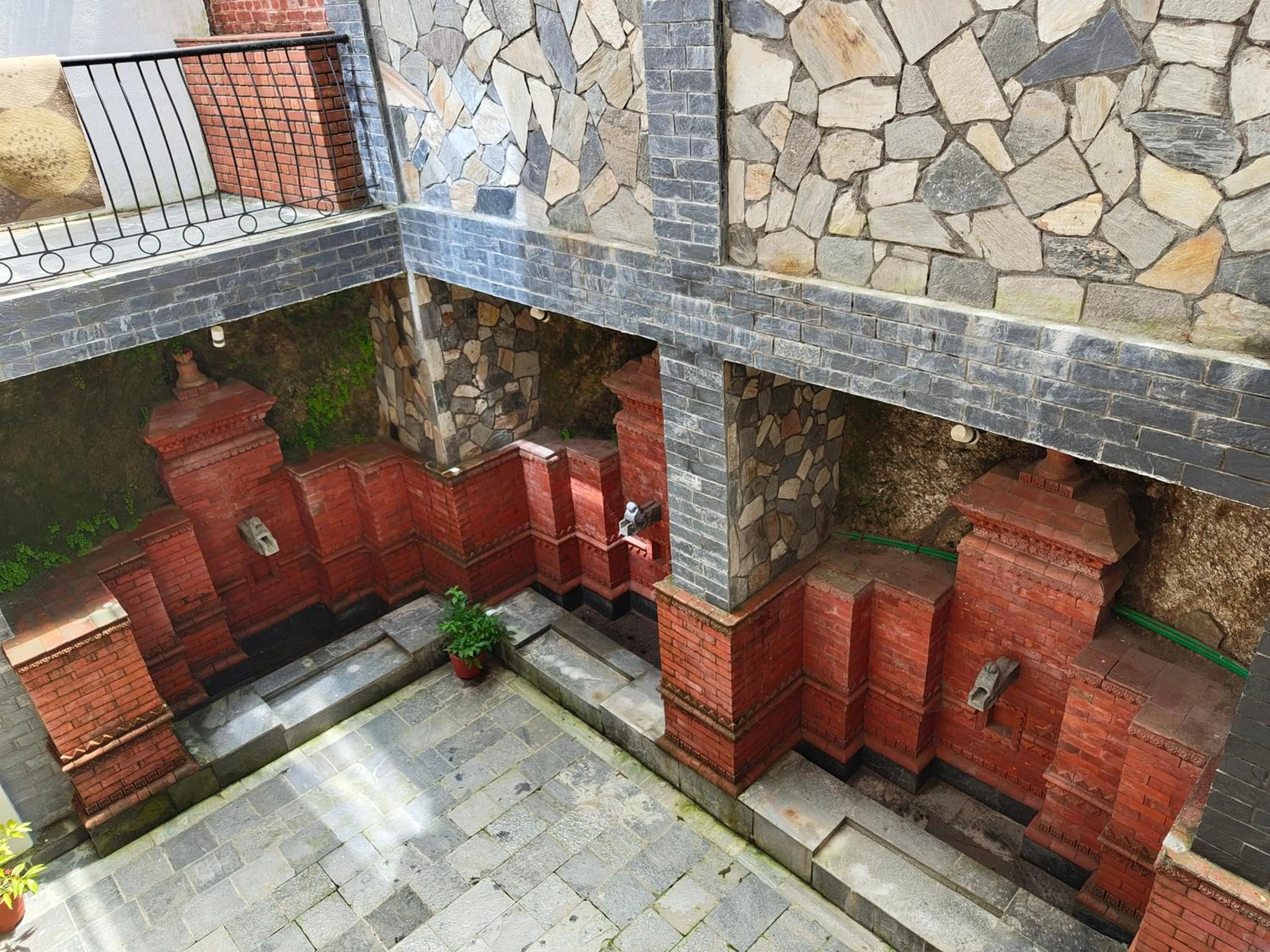 Property building in Hotel Himalayan Villa - Nagarkot