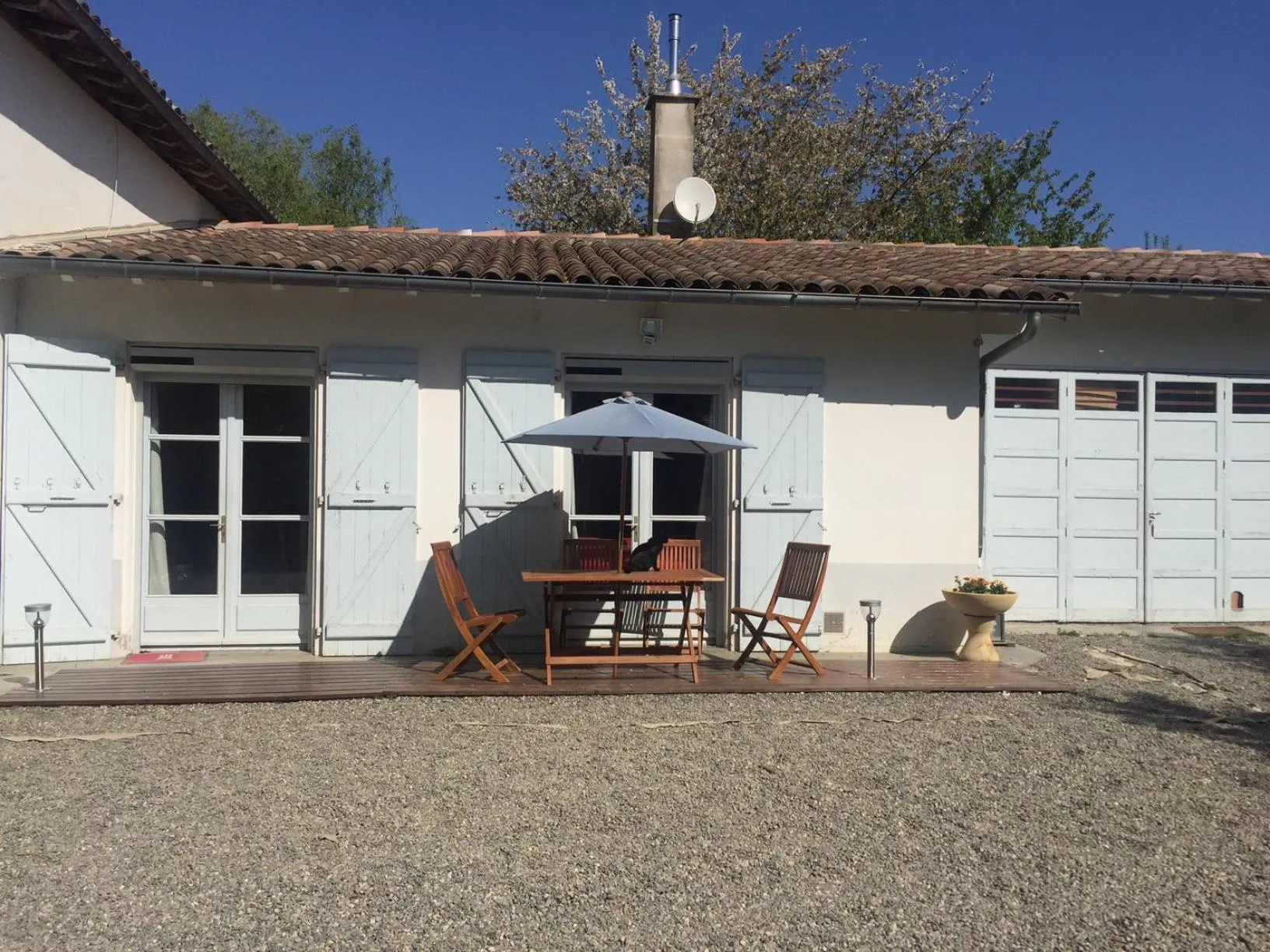 Photo of the whole room in Villa Toulousaine
