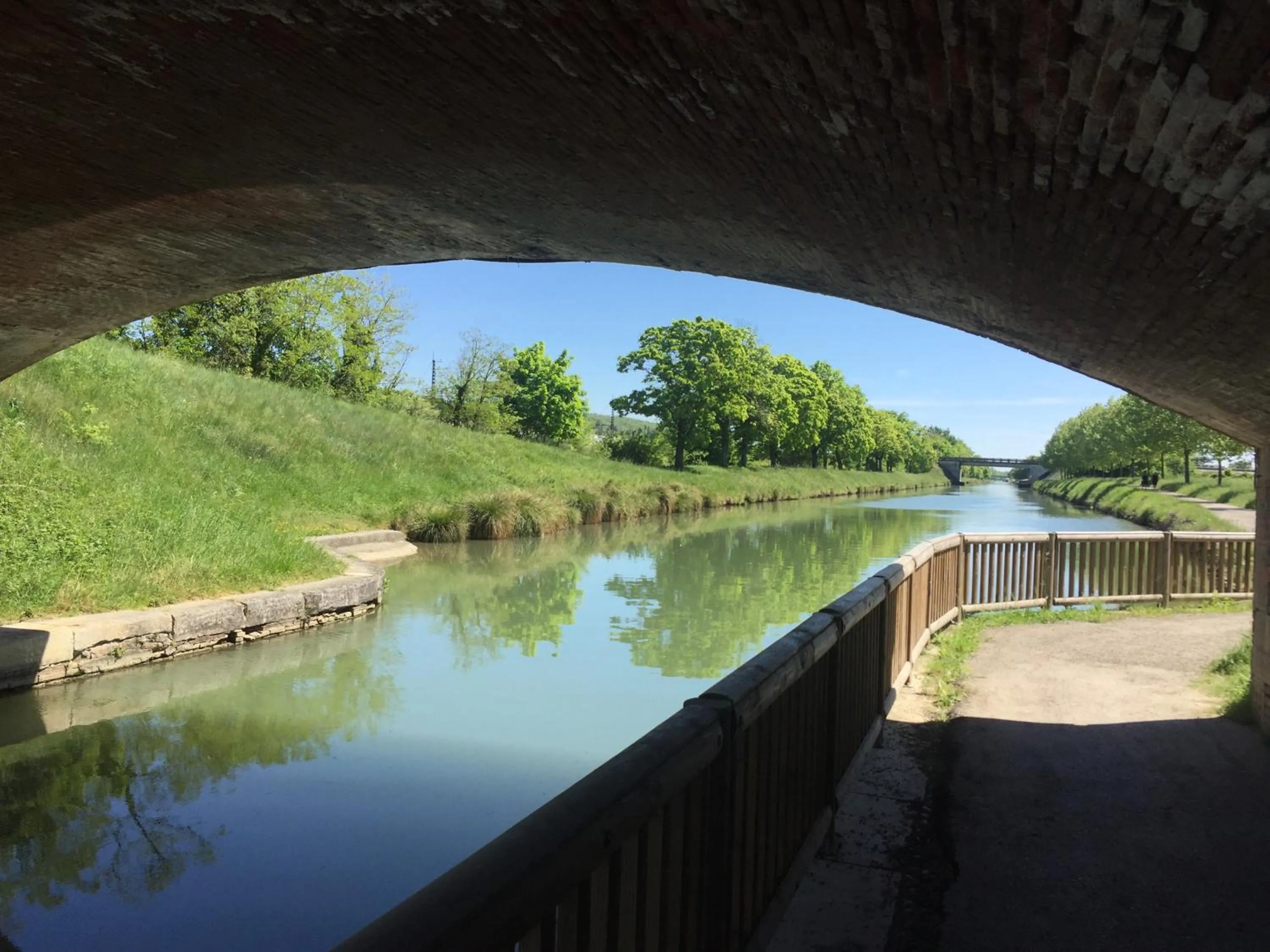 Natural landscape in Villa Toulousaine