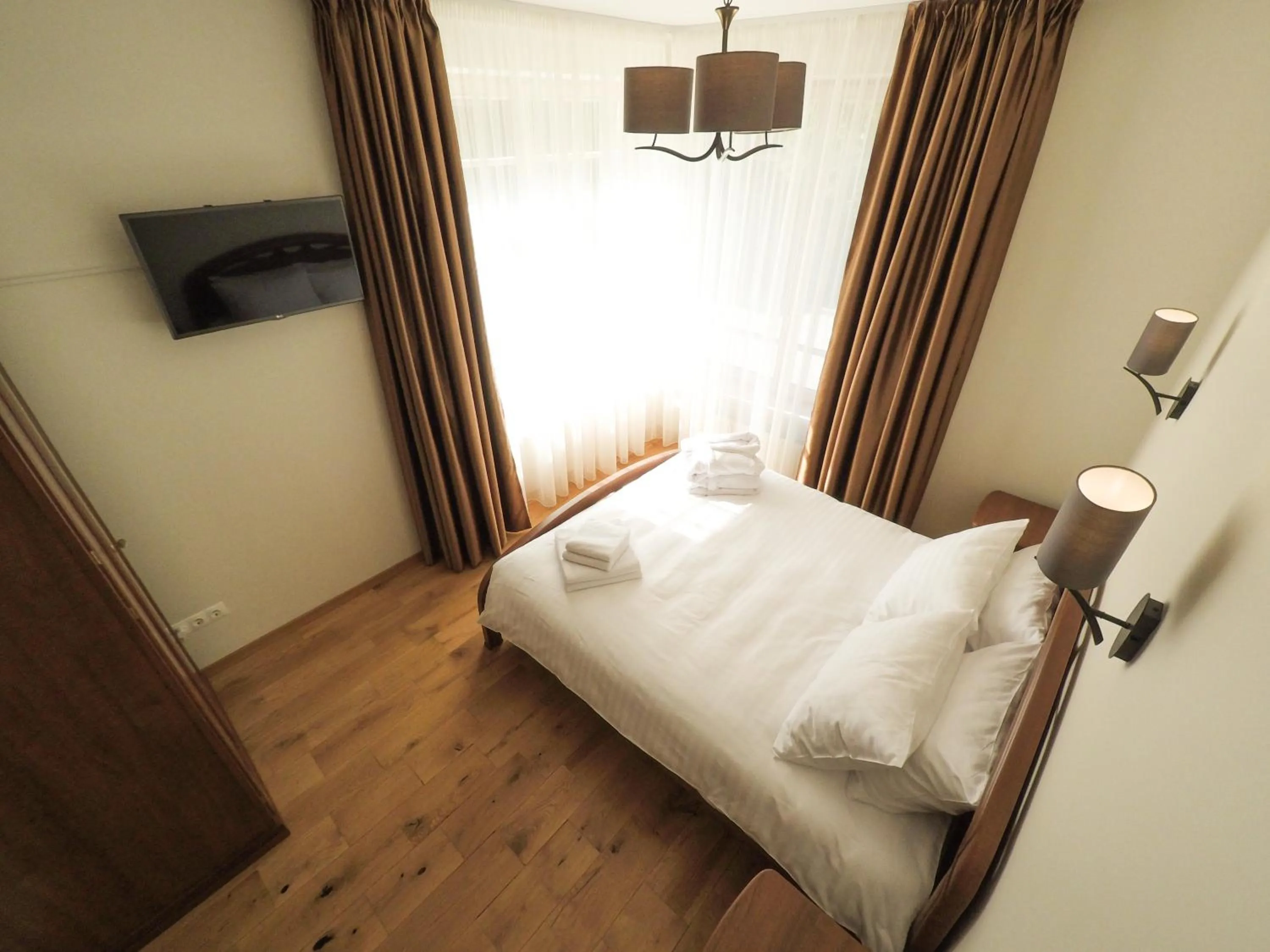 TV and multimedia in BaltHouse Apartments