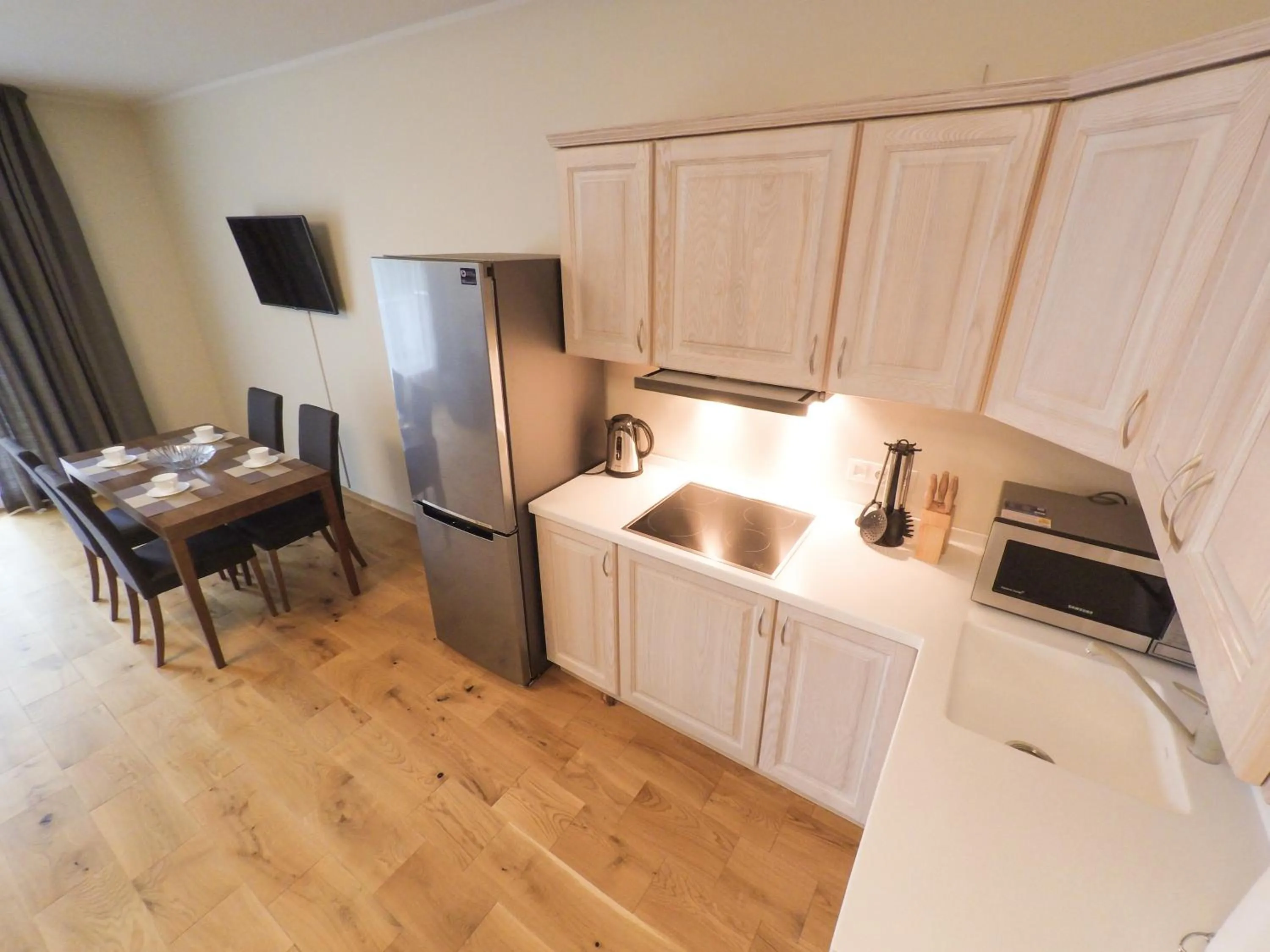 TV and multimedia in BaltHouse Apartments