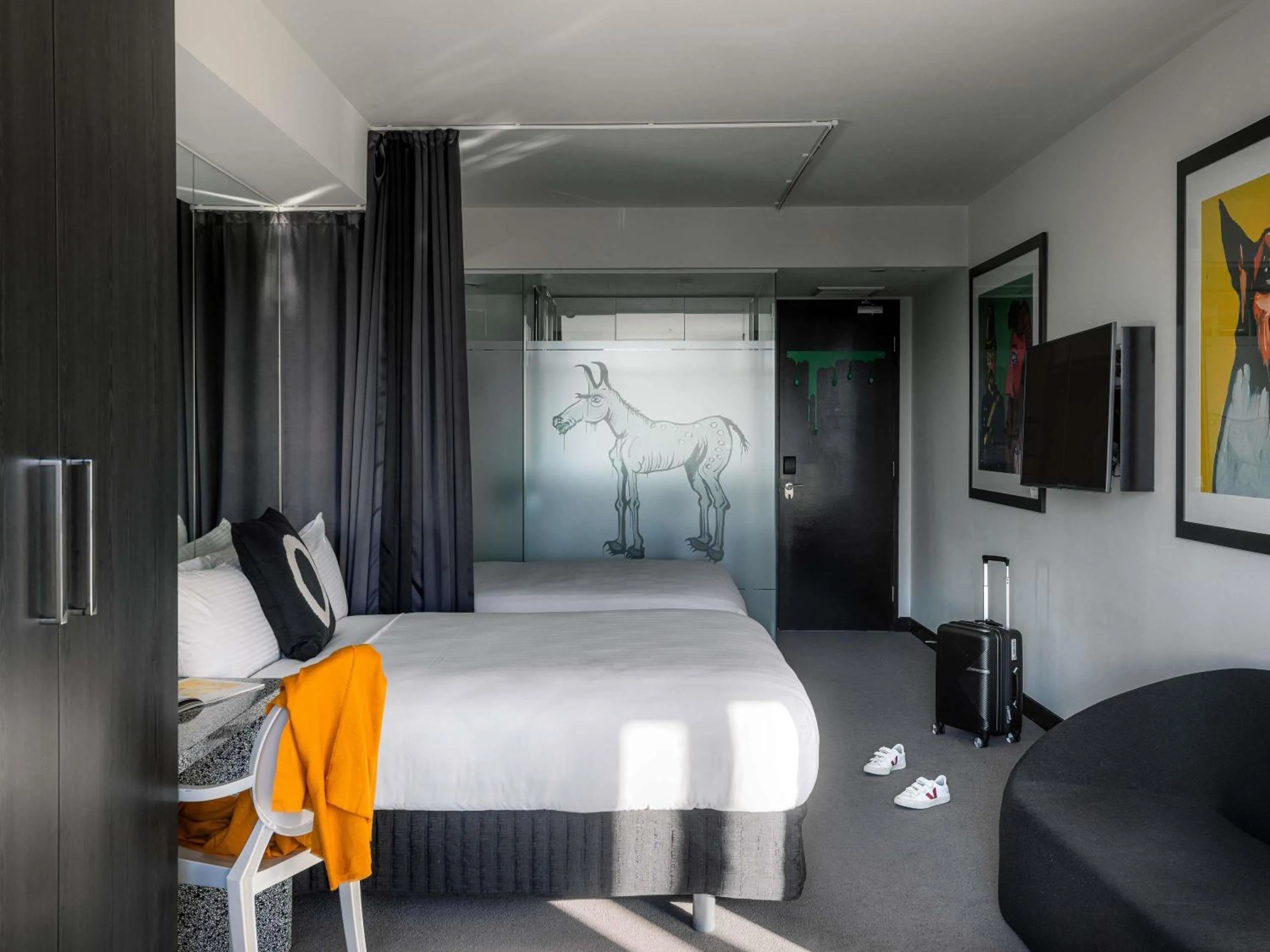 Bedroom, Bed in The Cullen Melbourne - Art Series