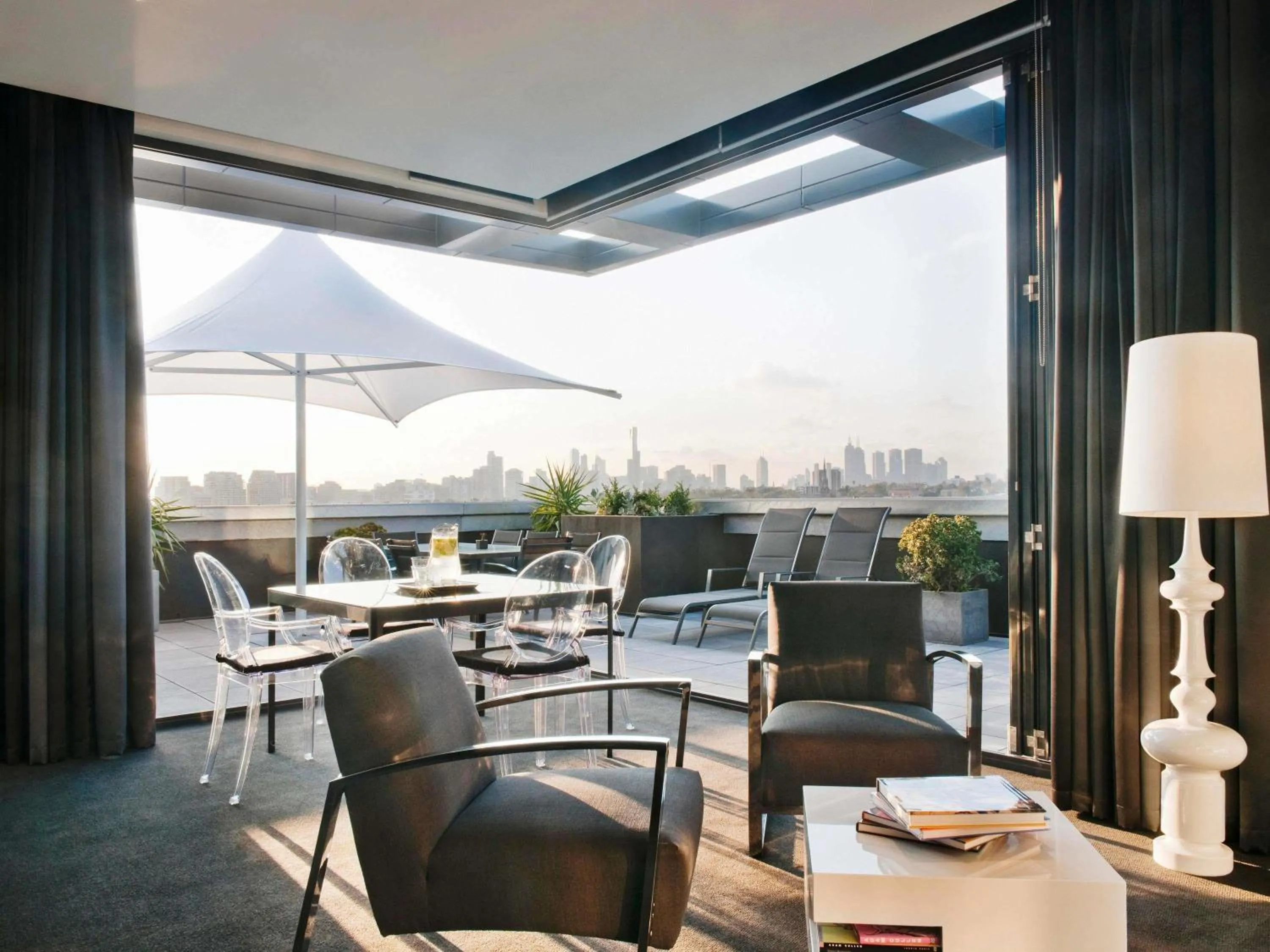 Bedroom in The Cullen Melbourne - Art Series