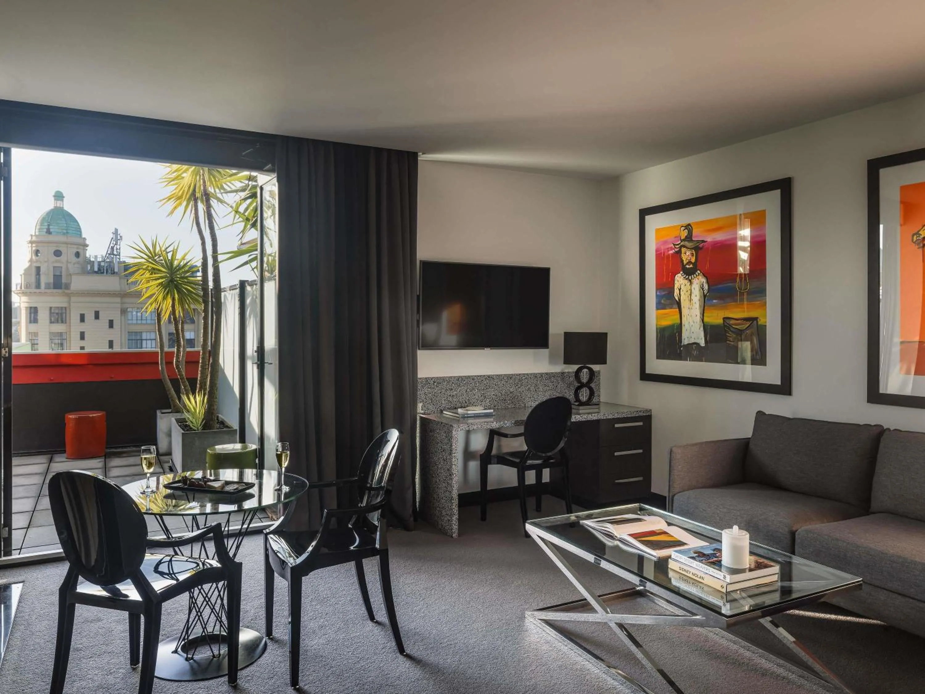 Bedroom in The Cullen Melbourne - Art Series