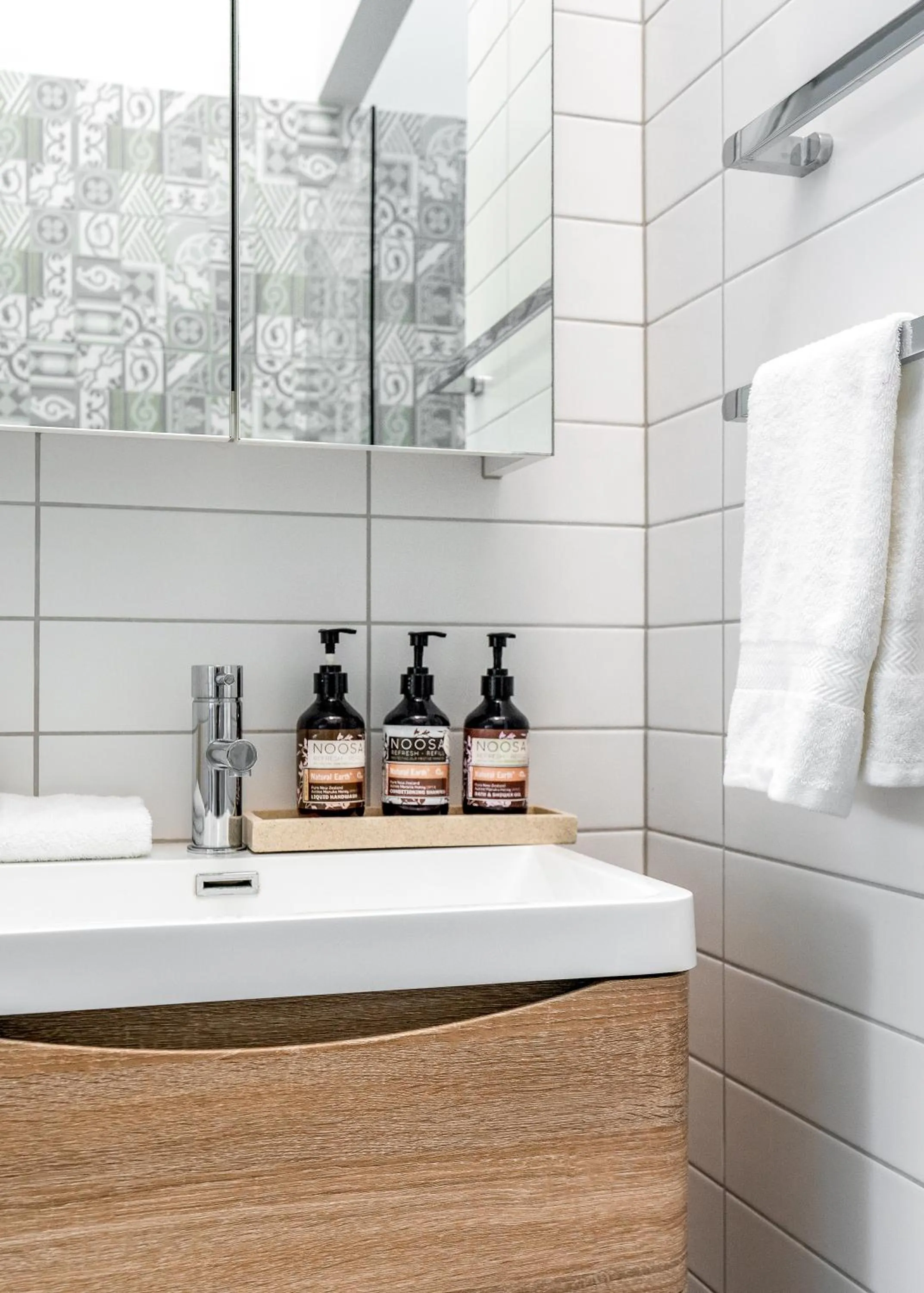 Glen Eden Beach Resort