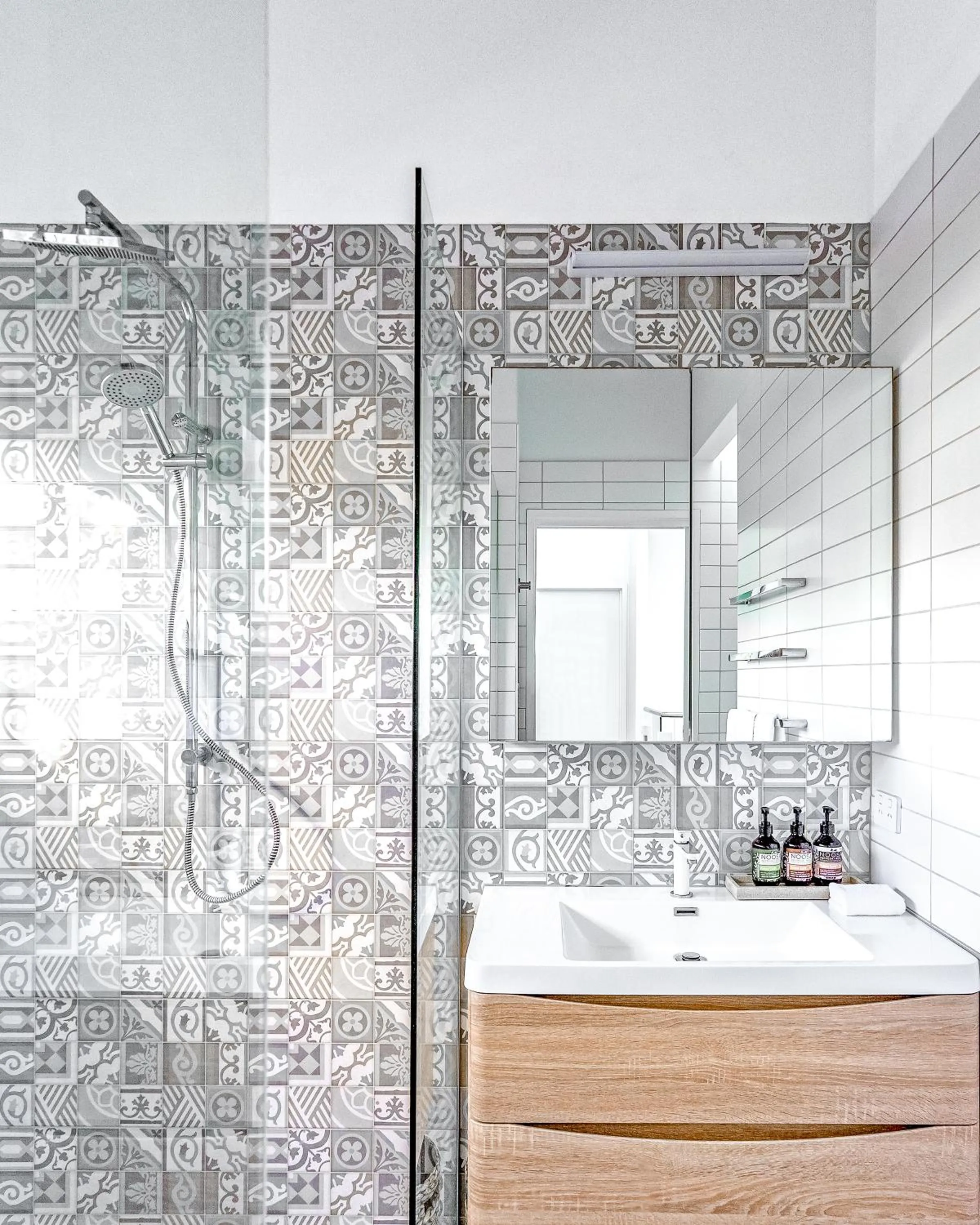 Glen Eden Beach Resort