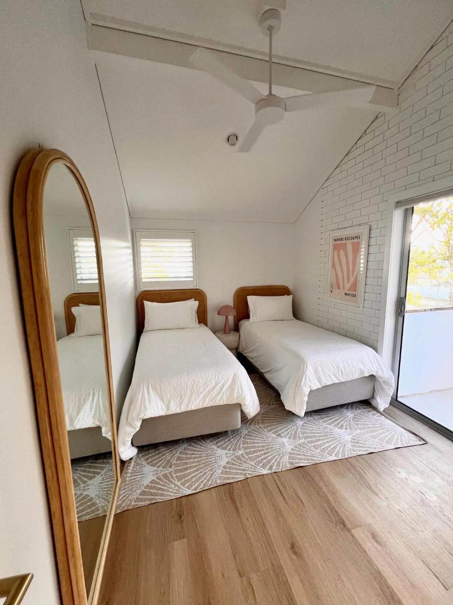 Bed in Glen Eden Beach Resort