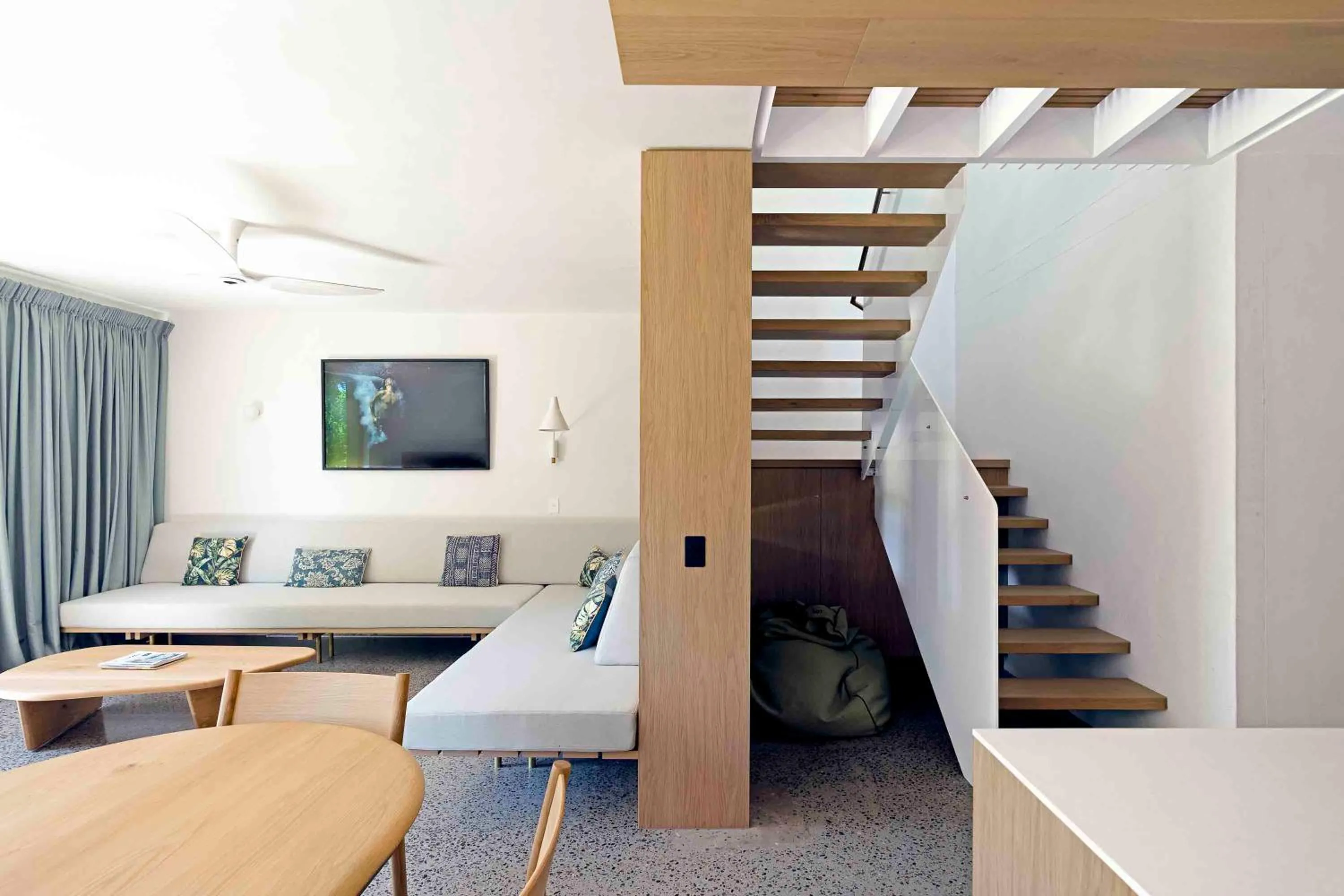 Glen Eden Beach Resort