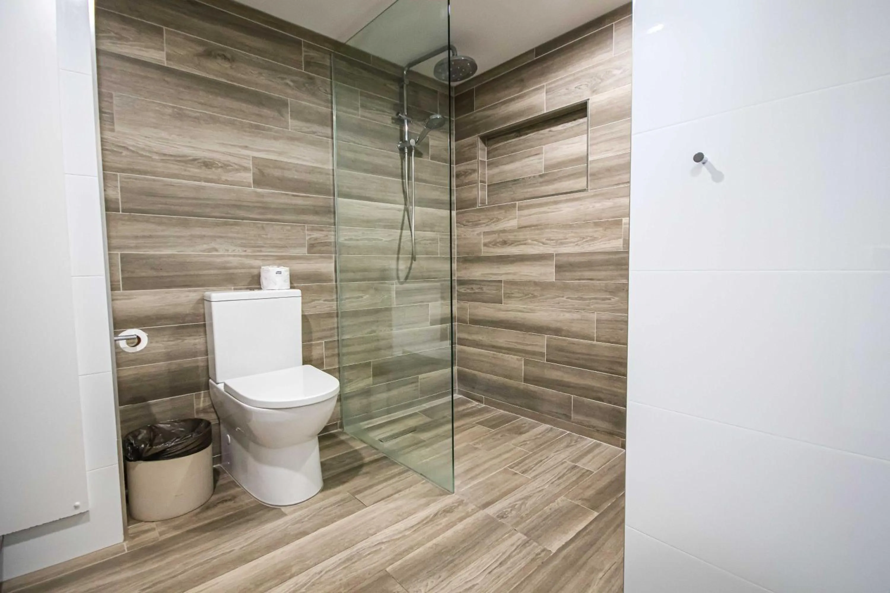 Shower in Dockside Brisbane