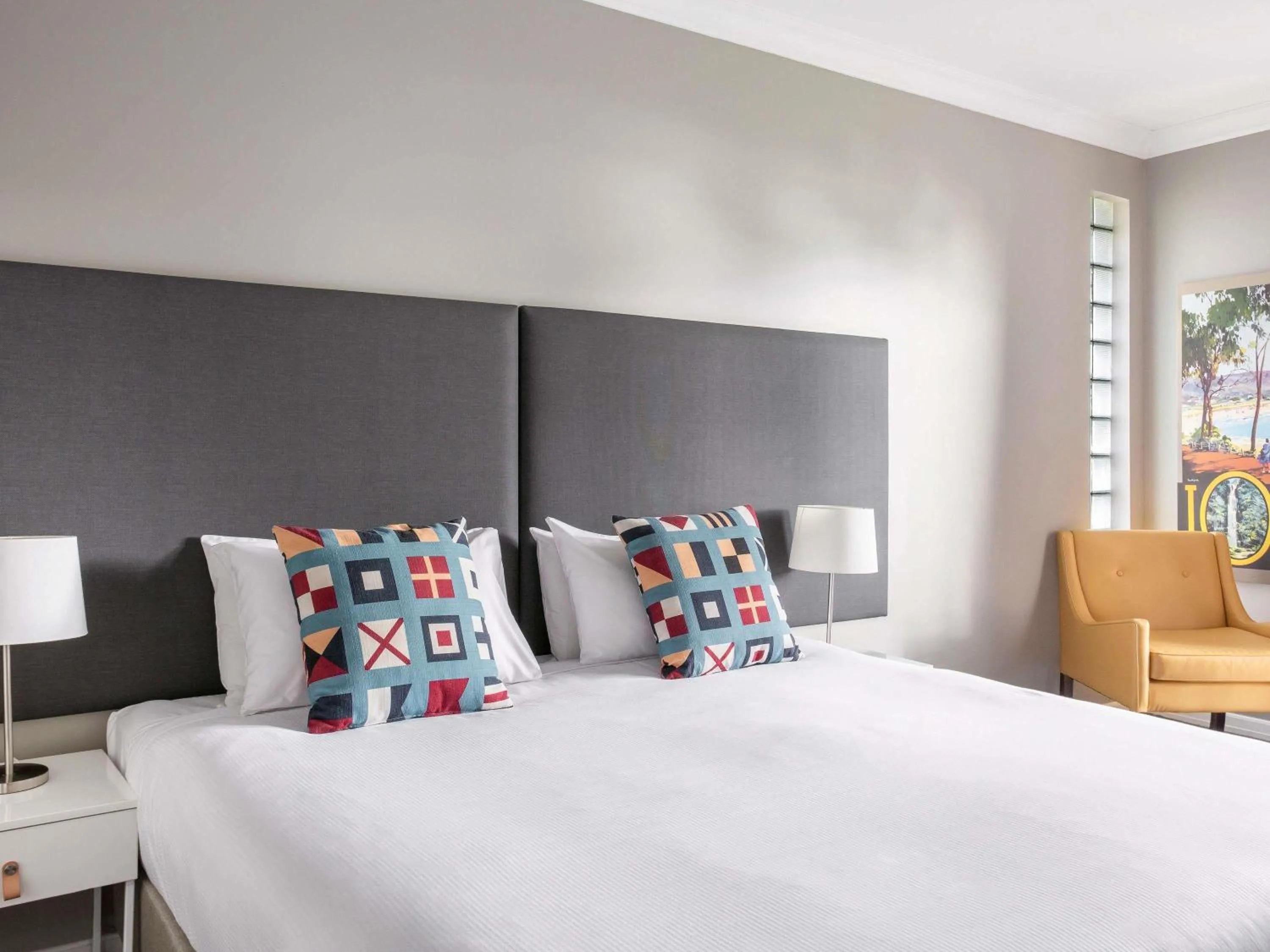 Bedroom, Bed in Mantra Lorne