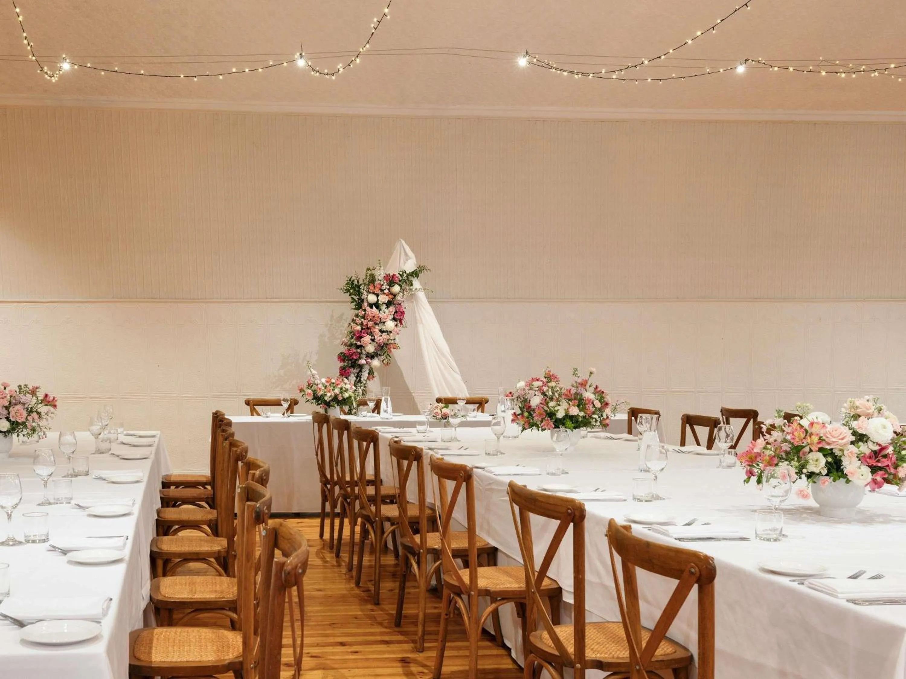 Meeting/conference room in Mantra Lorne