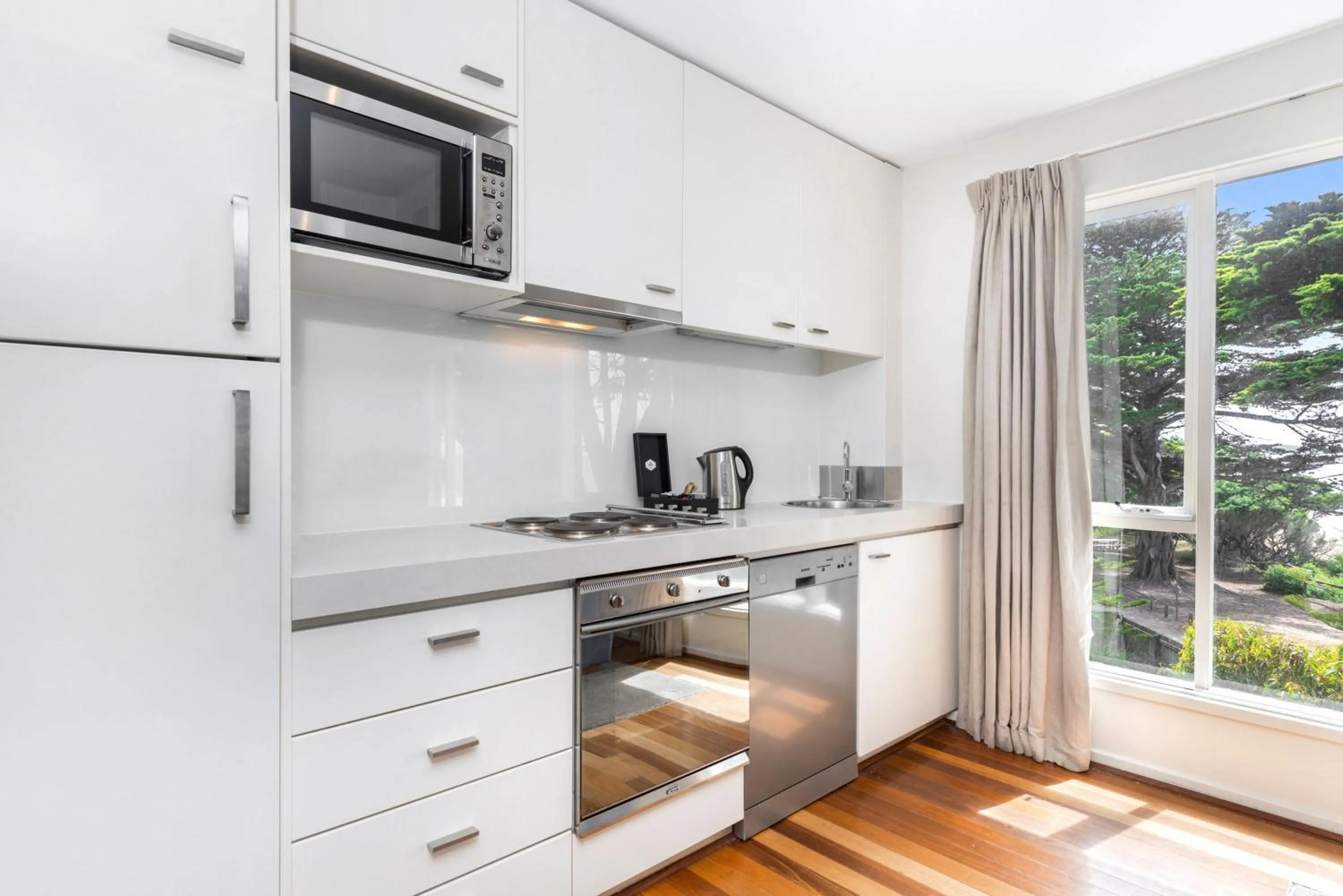 Kitchen or kitchenette in Mantra Lorne