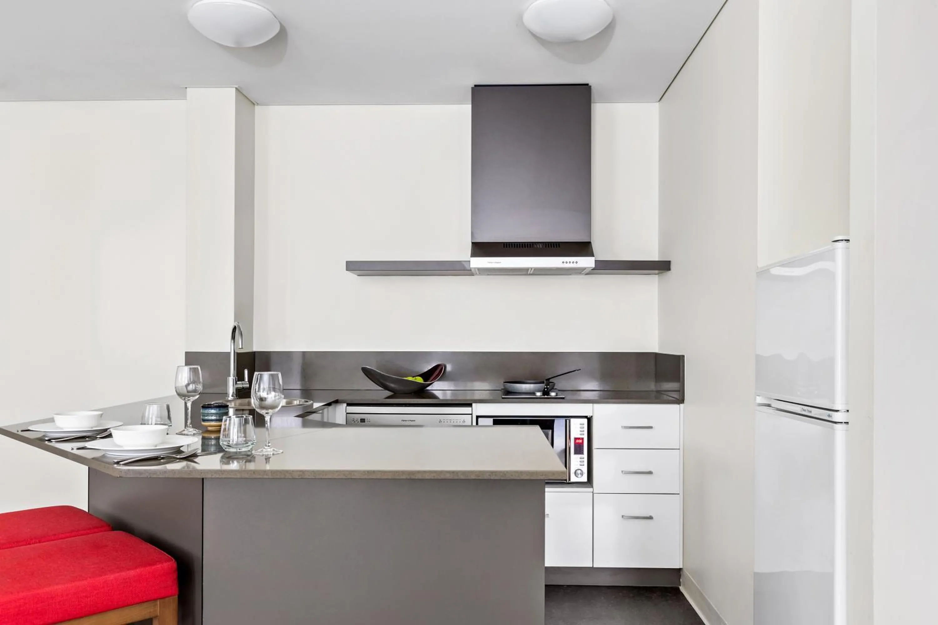 Kitchen or kitchenette in Mantra on Hay Perth