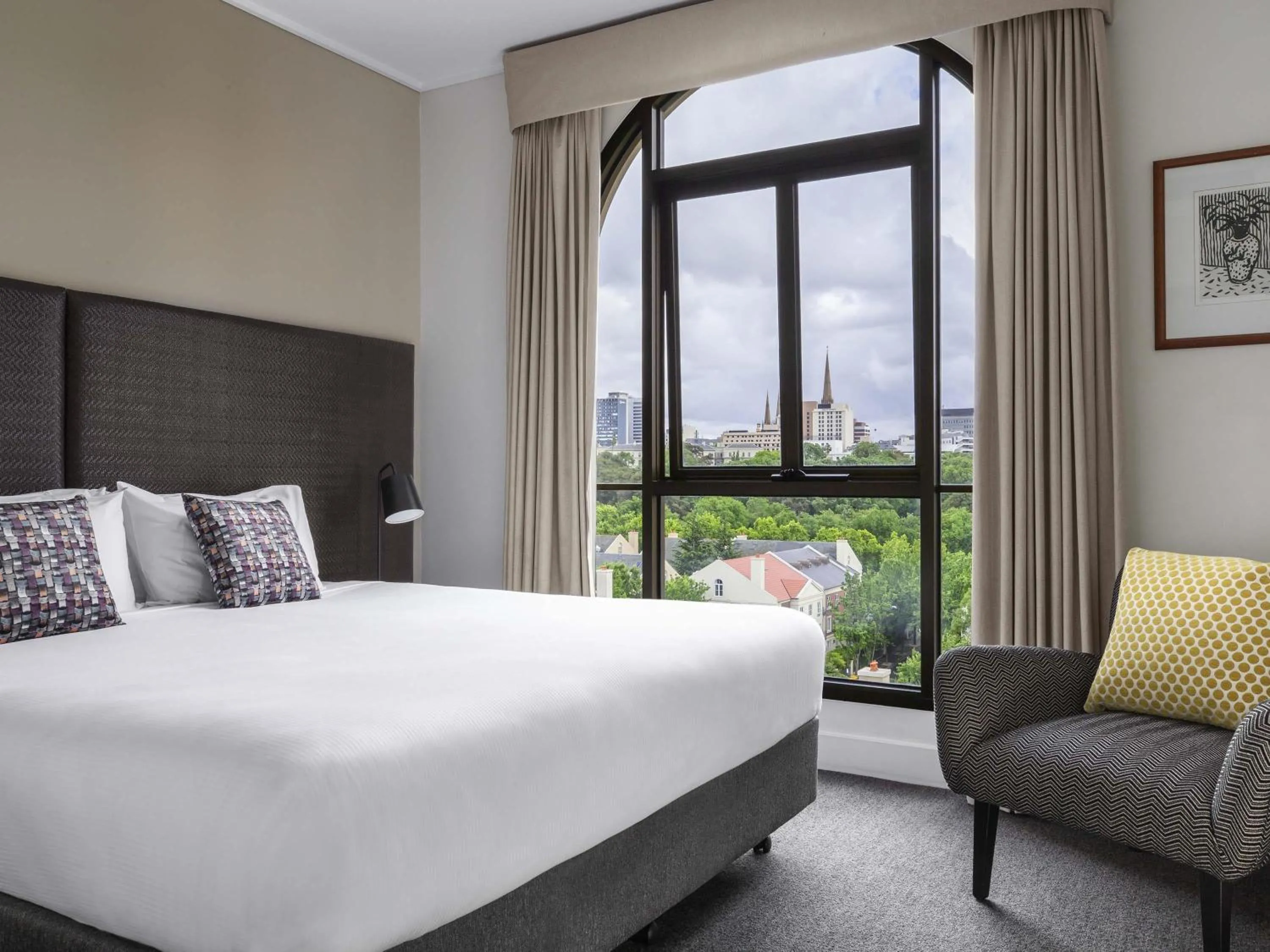 Bedroom, Bed in Mantra on Jolimont Melbourne