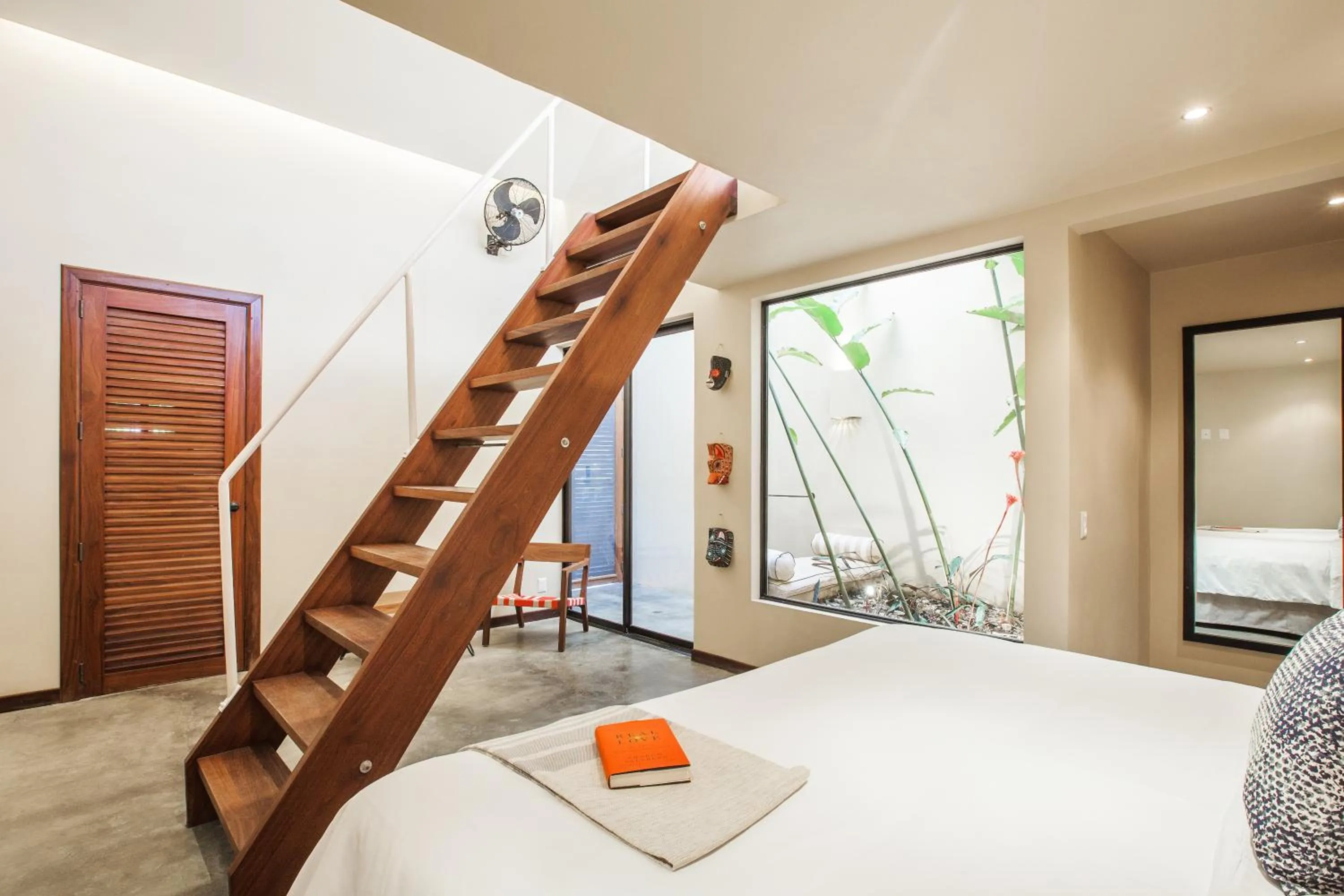 Bed in Malibu Popoyo