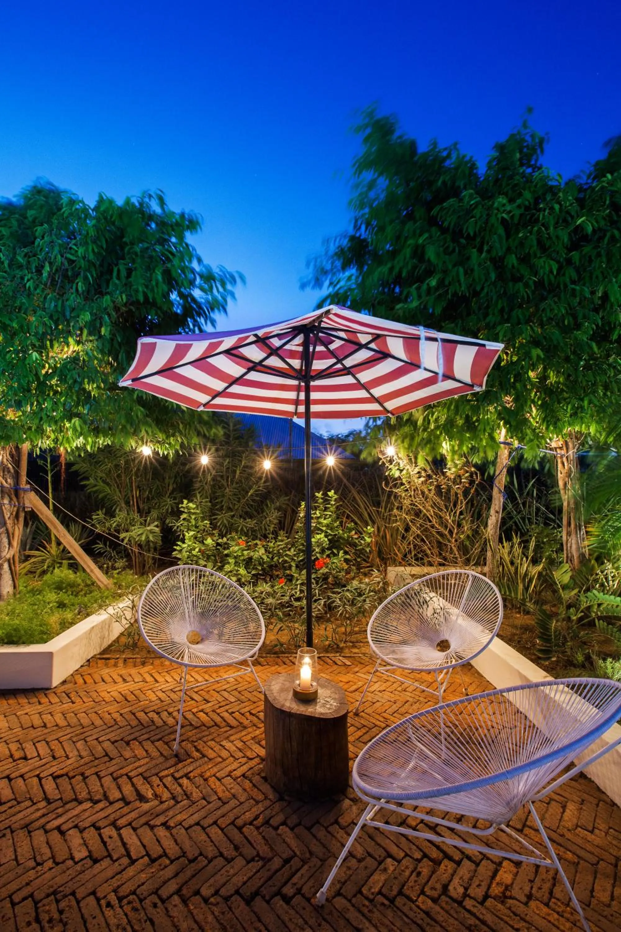 Patio in Malibu Popoyo